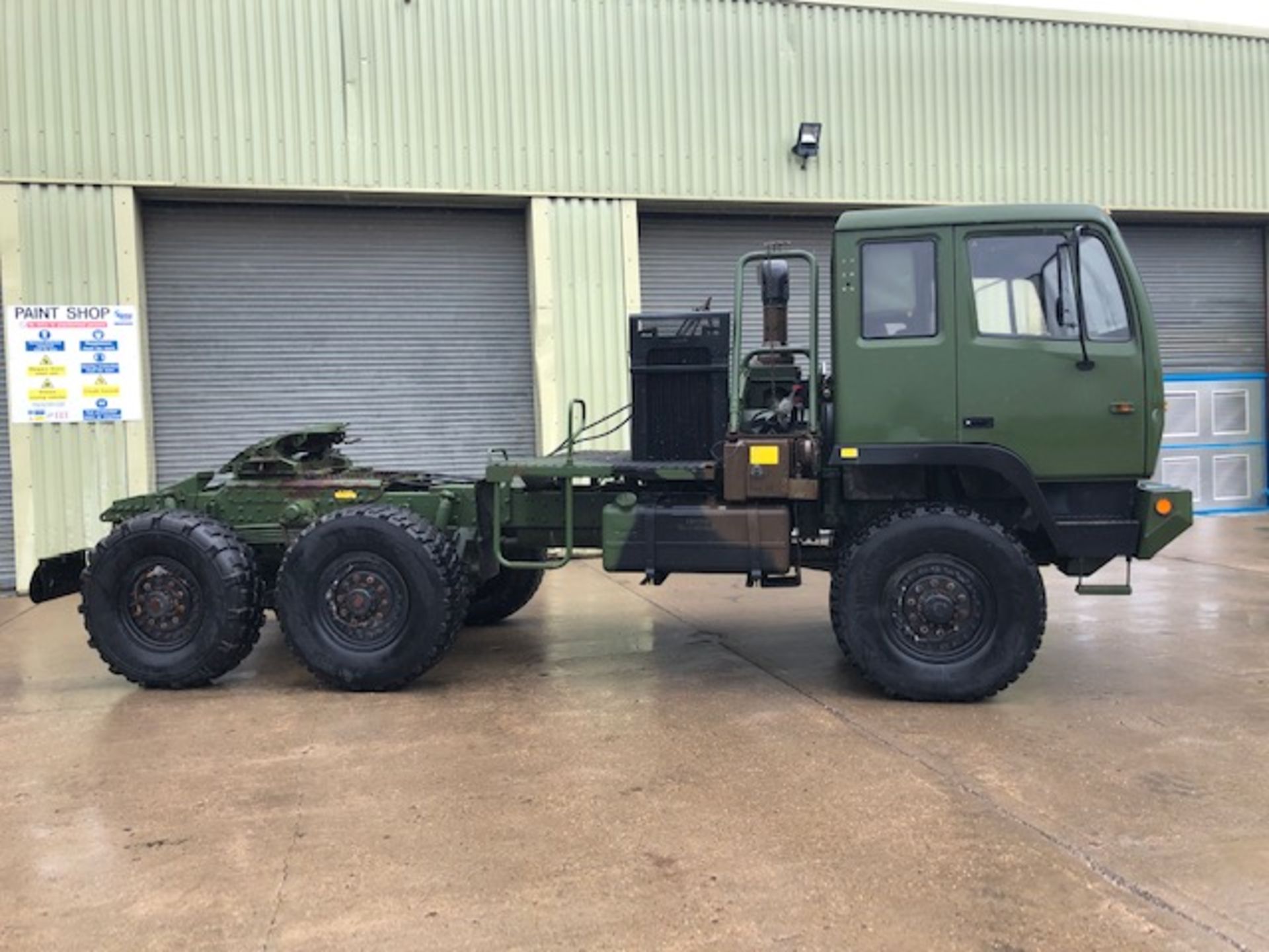 Stewart and Stevenson 6x6 LHD tractor unit model MTV M1088 Cat 3116 turbo Diesel engine 290hp - Image 5 of 38