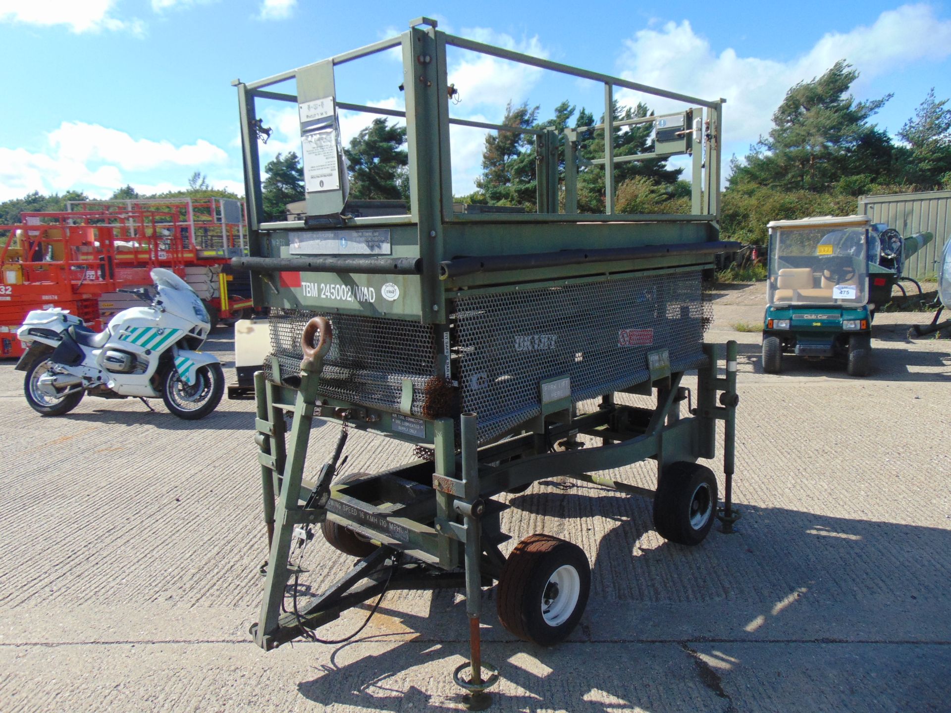 RAF Maintenance Unit UK Lift Hydraulic Access Platform SWL 272 Kgs - Image 7 of 16