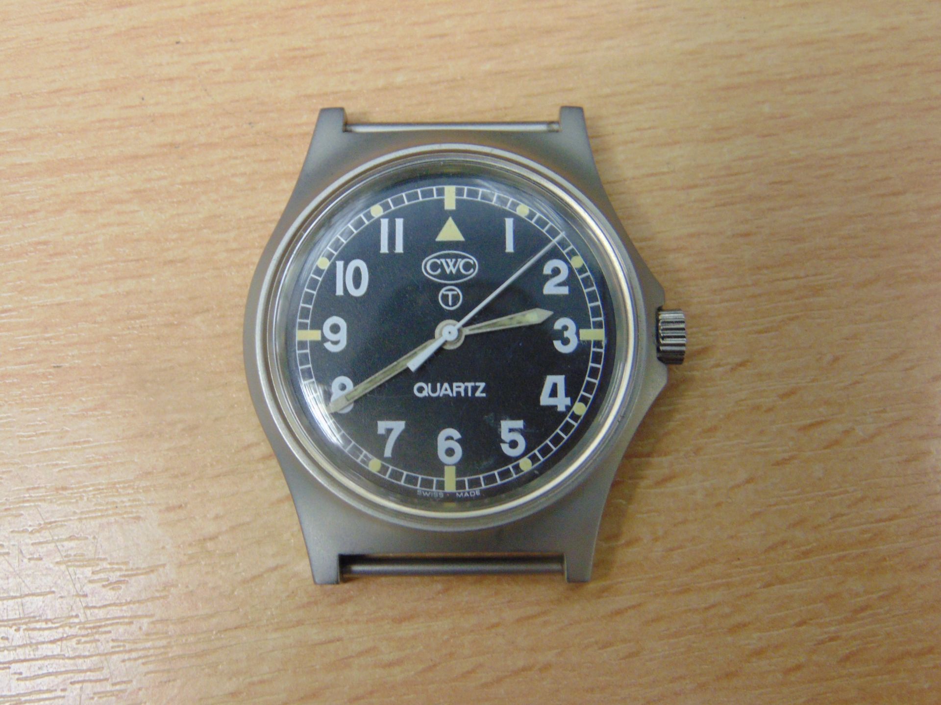 UNISSUED CWC W10 SERVICE WATCH WATER RESISTANT TO 5ATM- DATED 2004 - Image 2 of 9