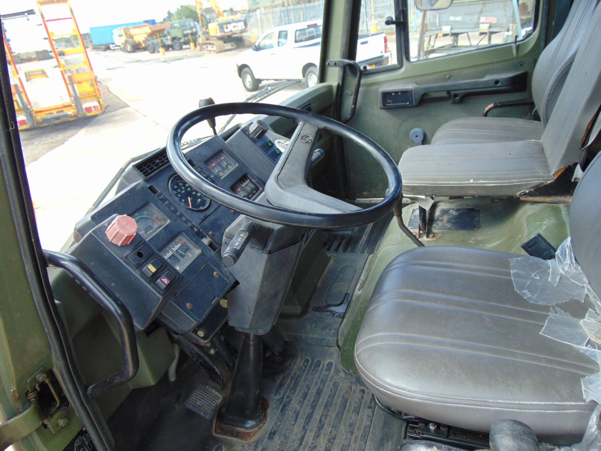 Left Hand Drive Leyland Daf 45/150 4 x 4 - Image 11 of 25