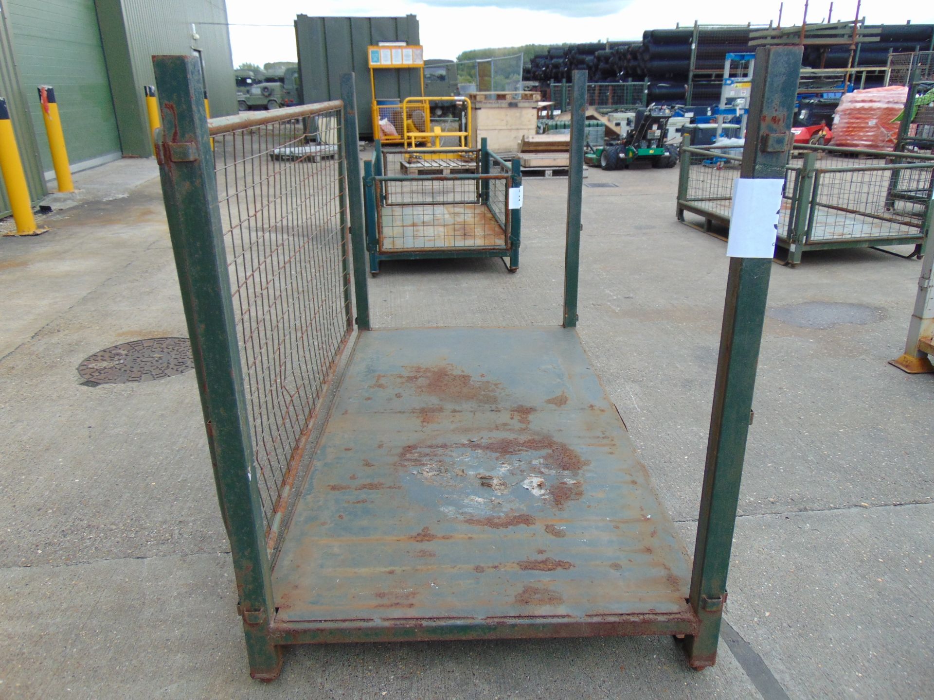 Heavy Duty Metal Stackable Stillage / Post Pallet - Image 3 of 3