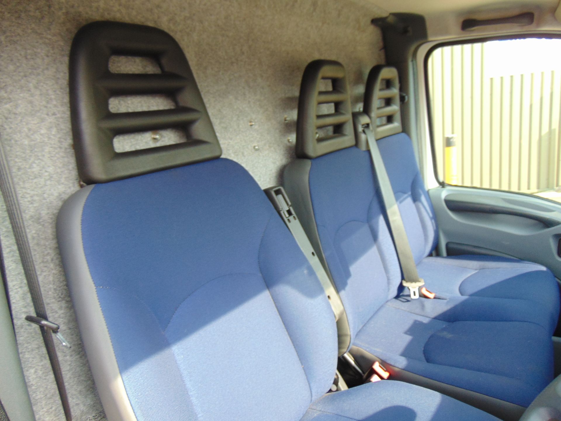 2008 Iveco Daily 65C18V 3.0 HPT Long Wheel Base High roof panel van ONLY 8,693 MILES! - Image 28 of 34