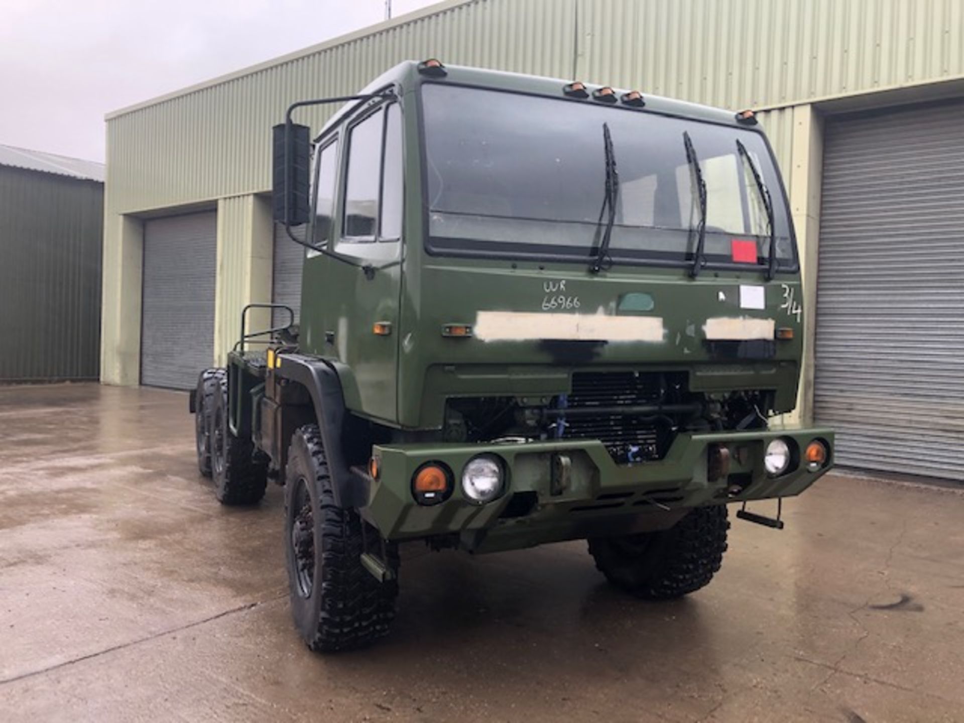 Stewart and Stevenson 6x6 LHD tractor unit model MTV M1088 Cat 3116 turbo Diesel engine 290hp - Image 2 of 38