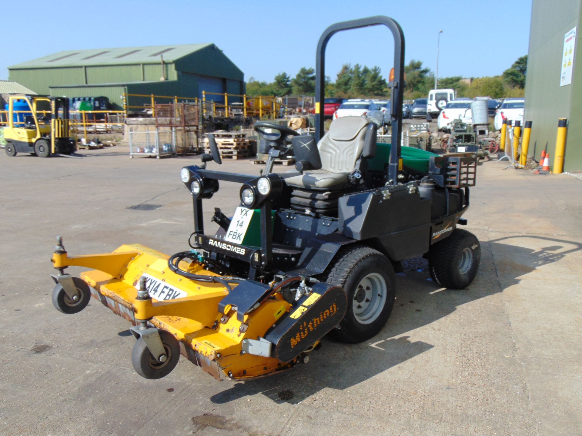 2014 Ransomes HR300 C/W Muthing Outfront Flail Mower. 2,475 hrs only - Image 4 of 28