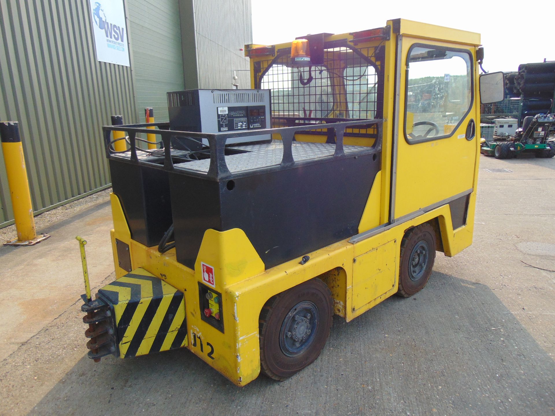 Jumbo JT20E 20,000kg Electric Tow Tractor - Image 7 of 18