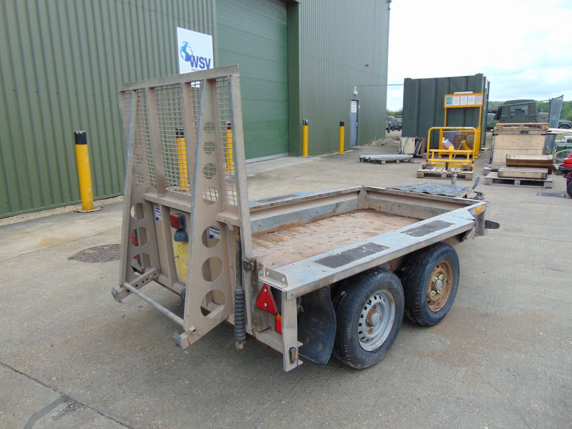 Ifor Williams GX84 Mini Digger/Plant Trailer with 4' Ramp and Bucket Rest - Image 2 of 10