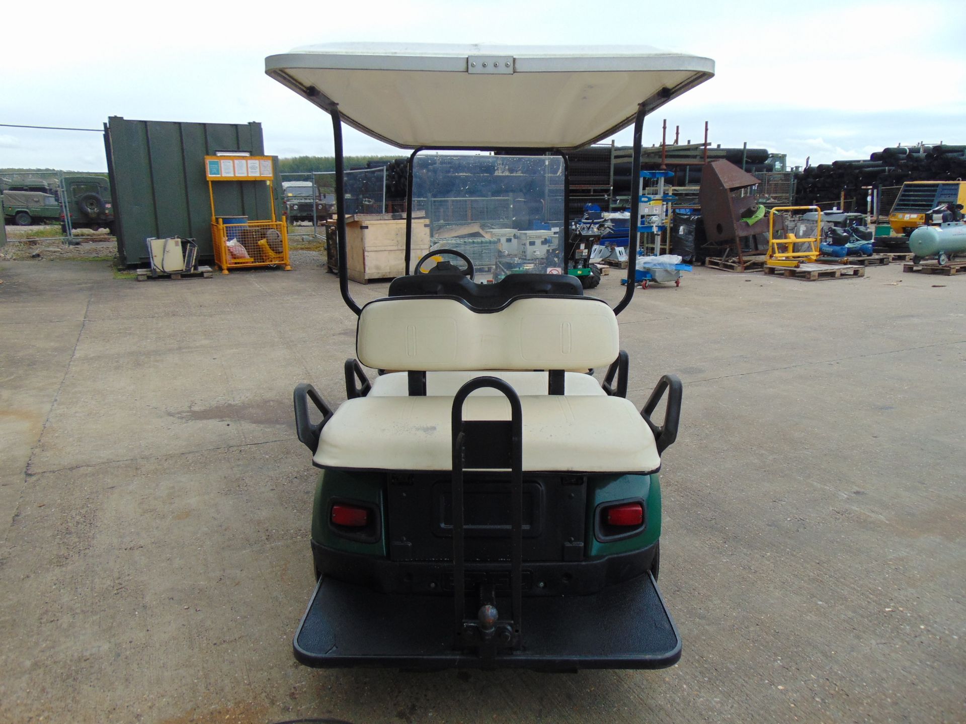 E-Z-GO 6 Seater Golf Buggy / Estate Vehicle ONLY 1,327 Hours! - Image 8 of 21