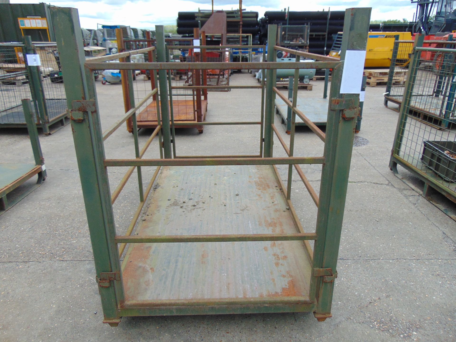 Heavy Duty Metal Stackable Stillage / Post Pallet - Image 3 of 3