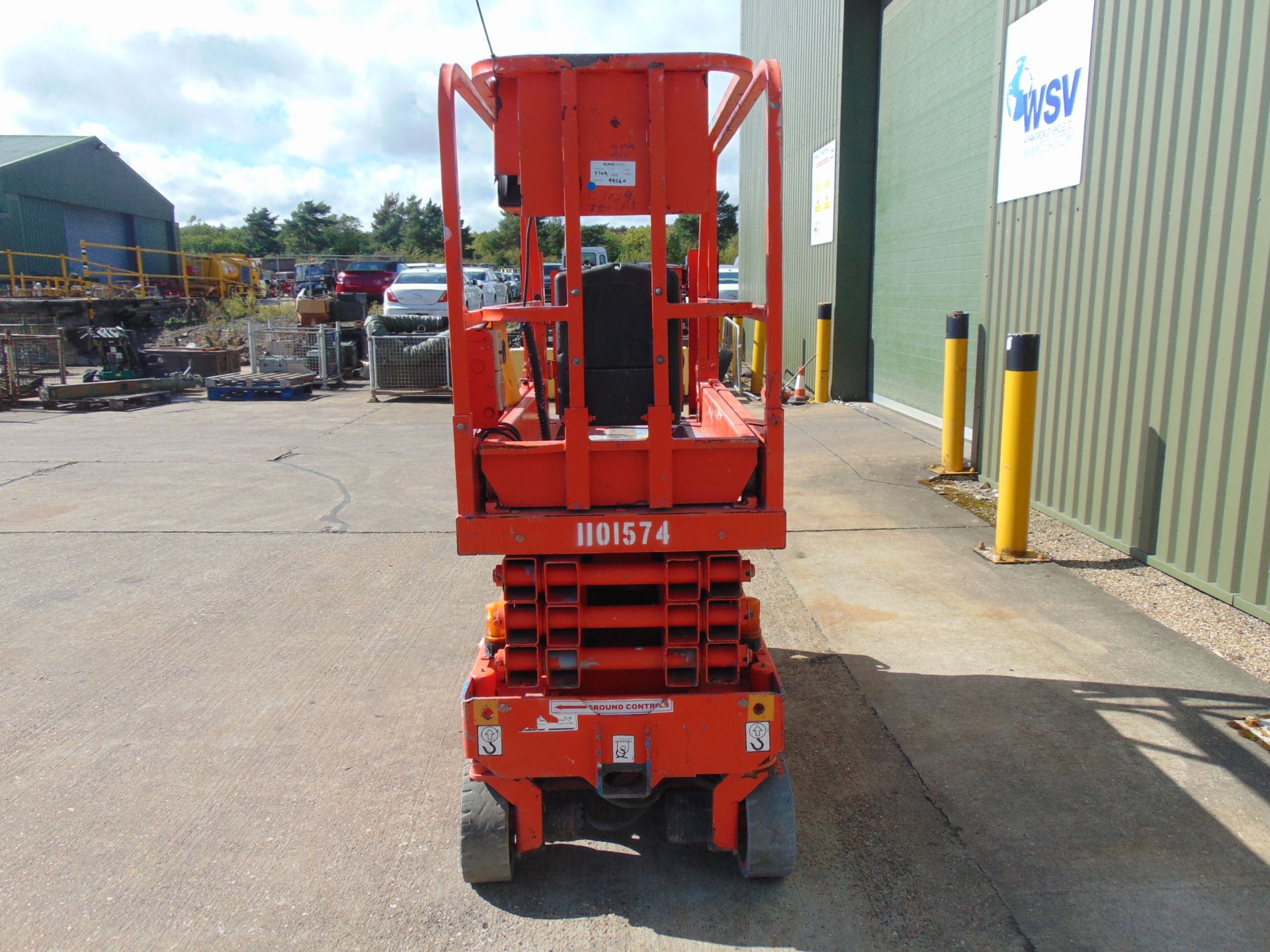 Genie GS1932 Scissor Lift / Cherry Picker / Access Platform - Image 7 of 18