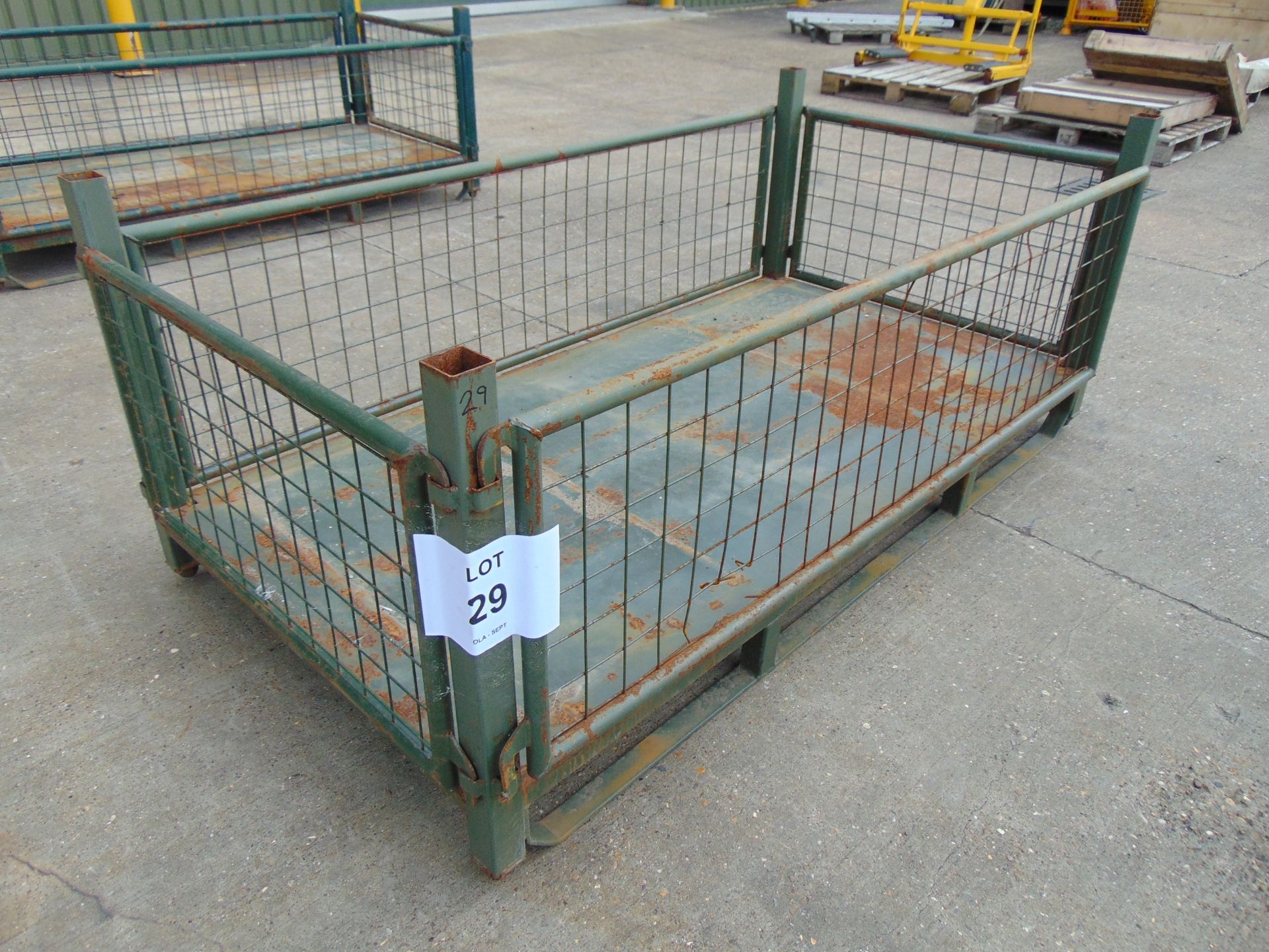 Heavy Duty Metal Stackable Stillage / Post Pallet