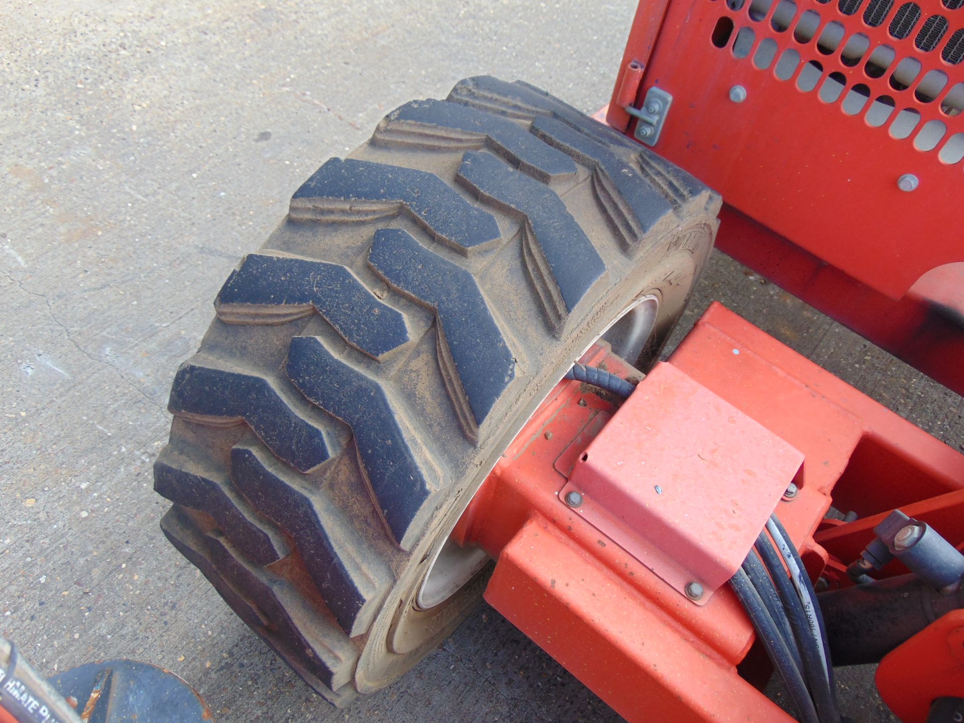 Snorkel SR2770 Rough Terrain Kubota Diesel Scissor Lift / Access Platform only 1,572 Hours! - Bild 26 aus 27