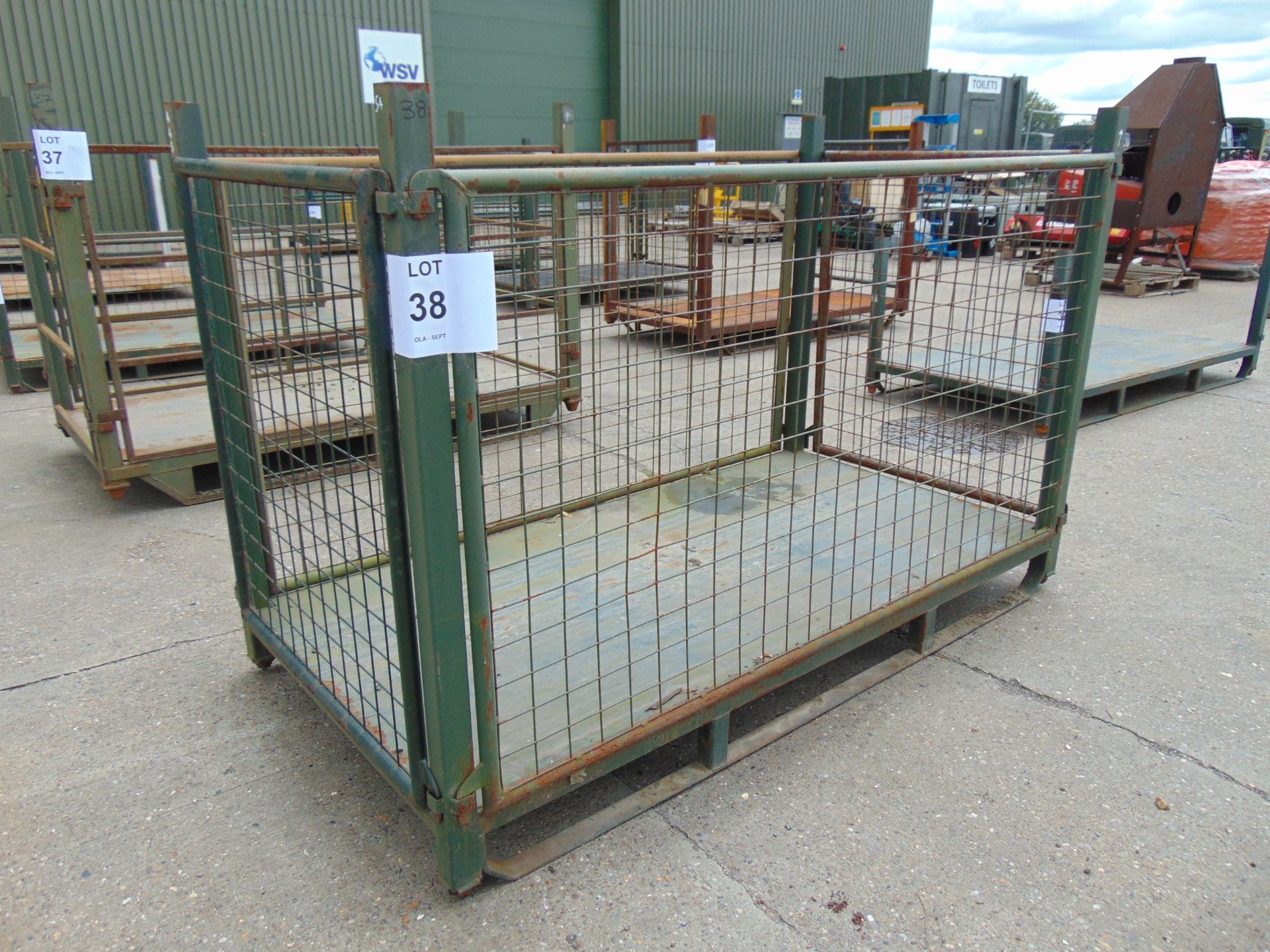 Heavy Duty Metal Stackable Stillage / Post Pallet