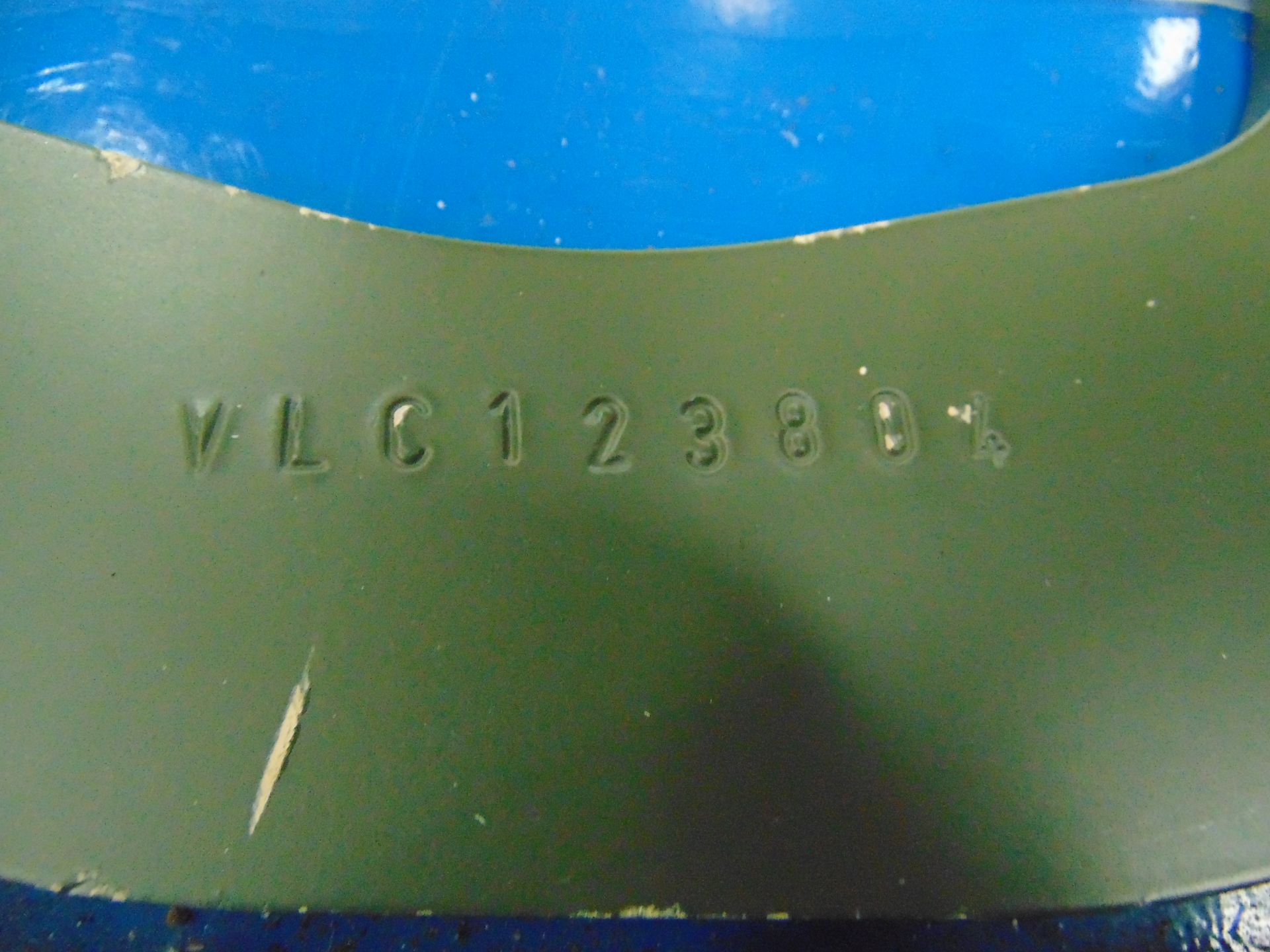 4X MAN SV SPARES PLATE TILTING - Image 2 of 3