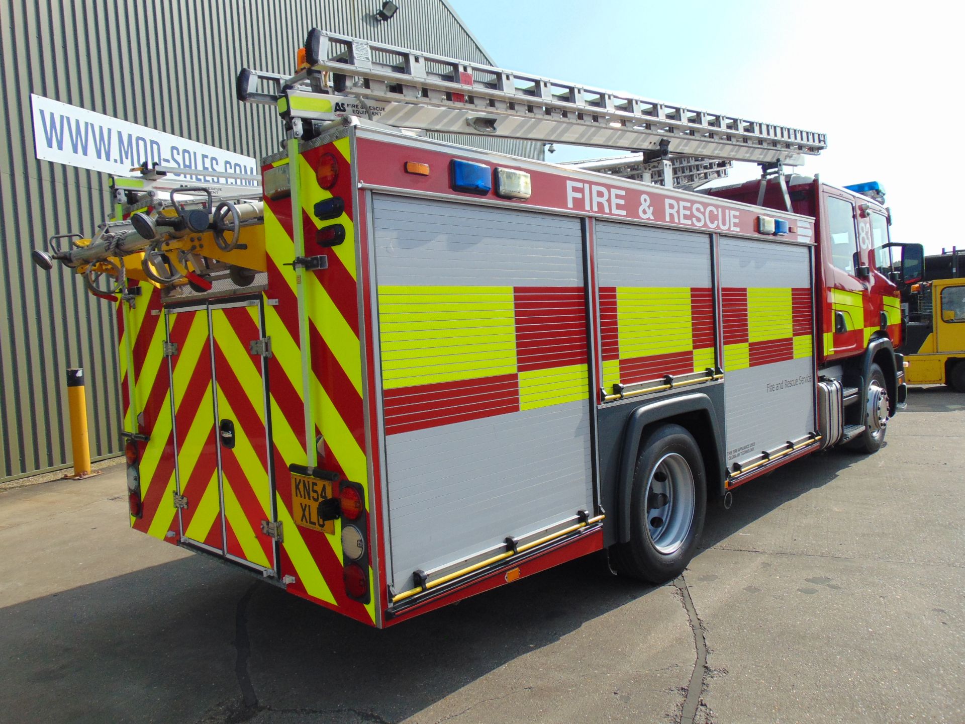 Scania 94D 260 / Emergency One Fire Engine Exceptionally Clean ONLY 68,050km! - Image 7 of 48