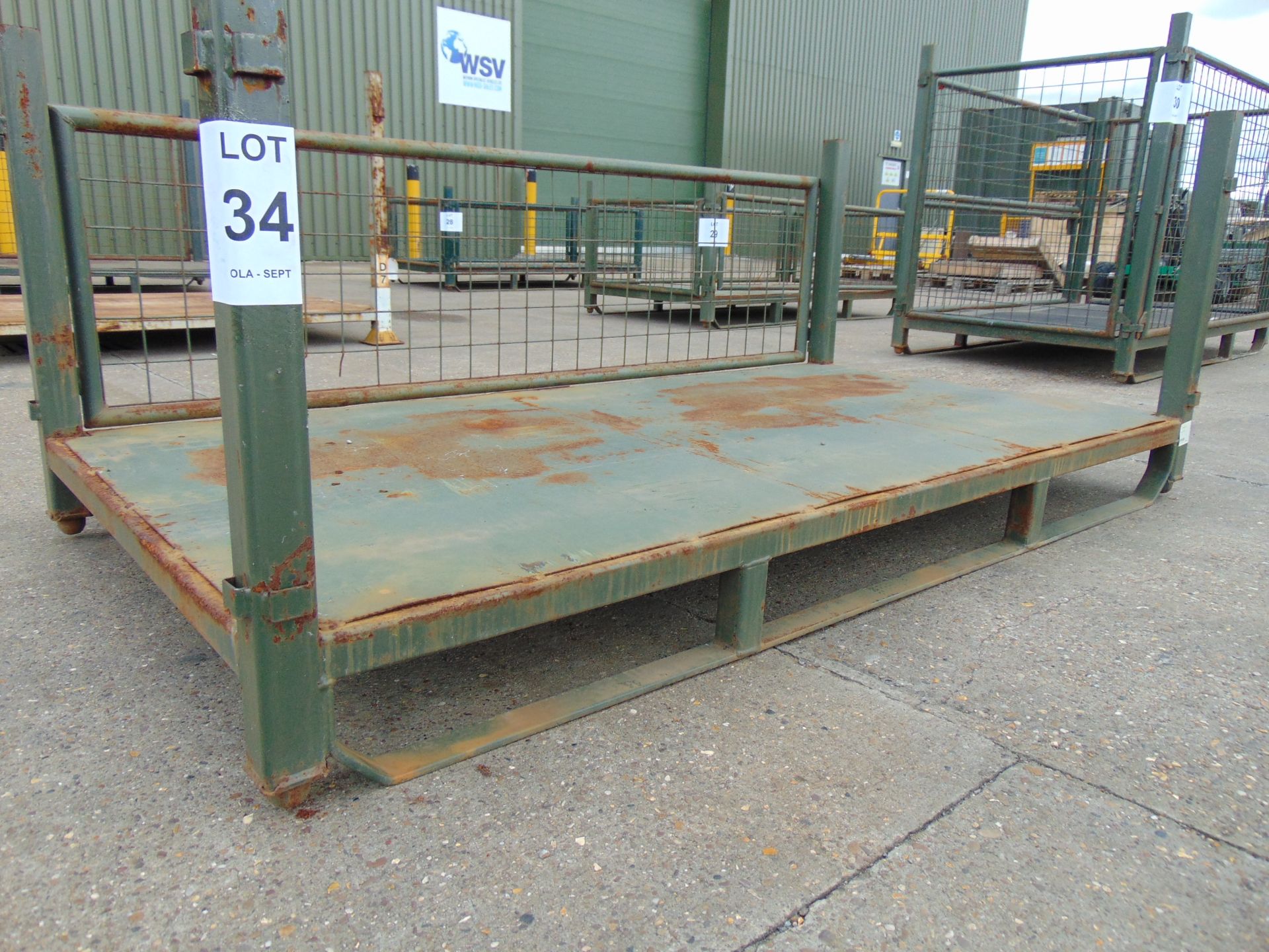 Heavy Duty Metal Stackable Stillage / Post Pallet - Image 2 of 3