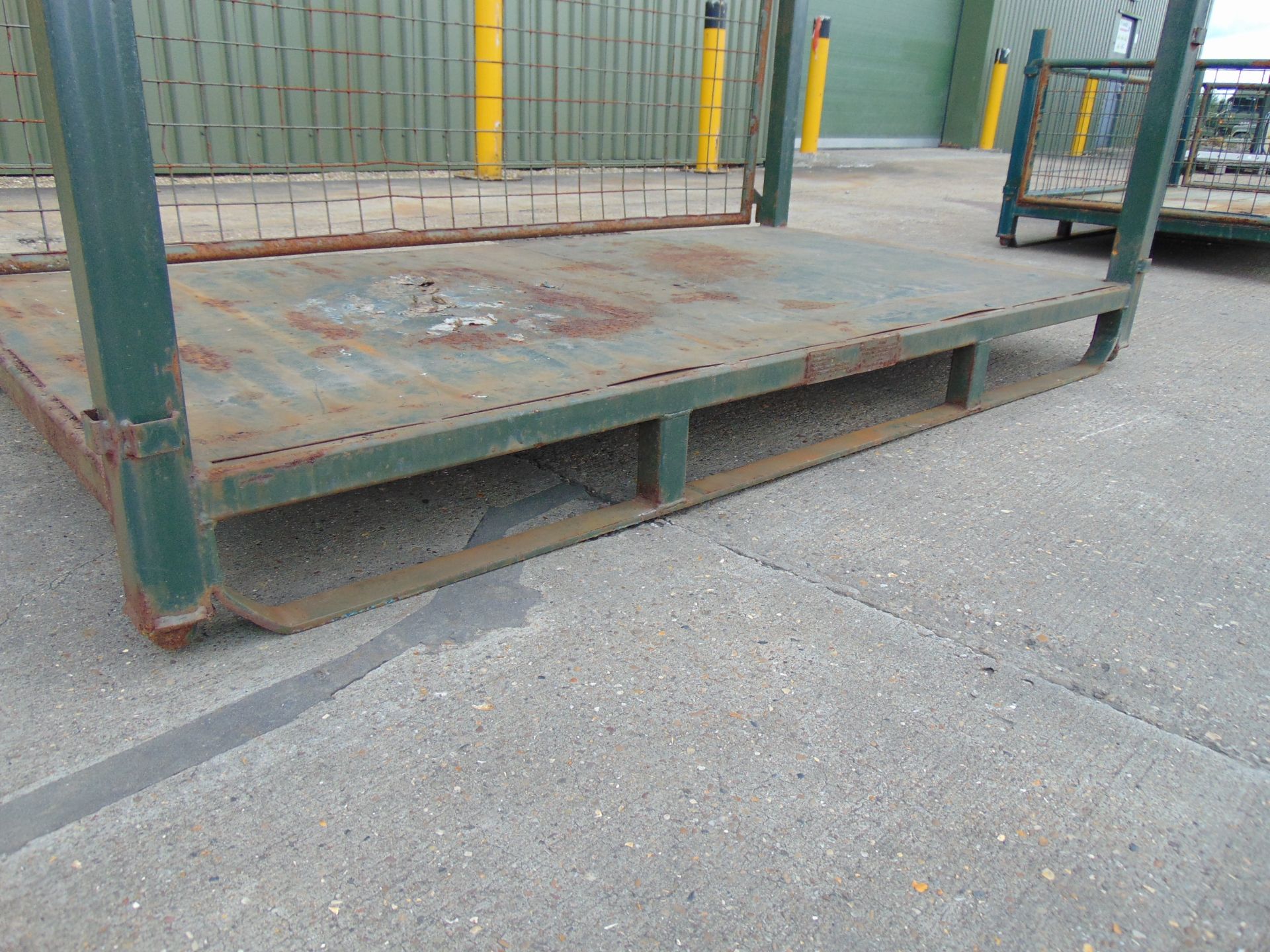 Heavy Duty Metal Stackable Stillage / Post Pallet - Image 2 of 3