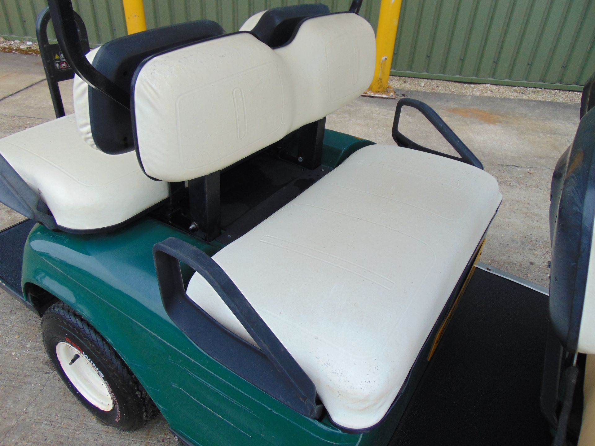 E-Z-GO 6 Seater Golf Buggy / Estate Vehicle ONLY 1,327 Hours! - Image 11 of 21