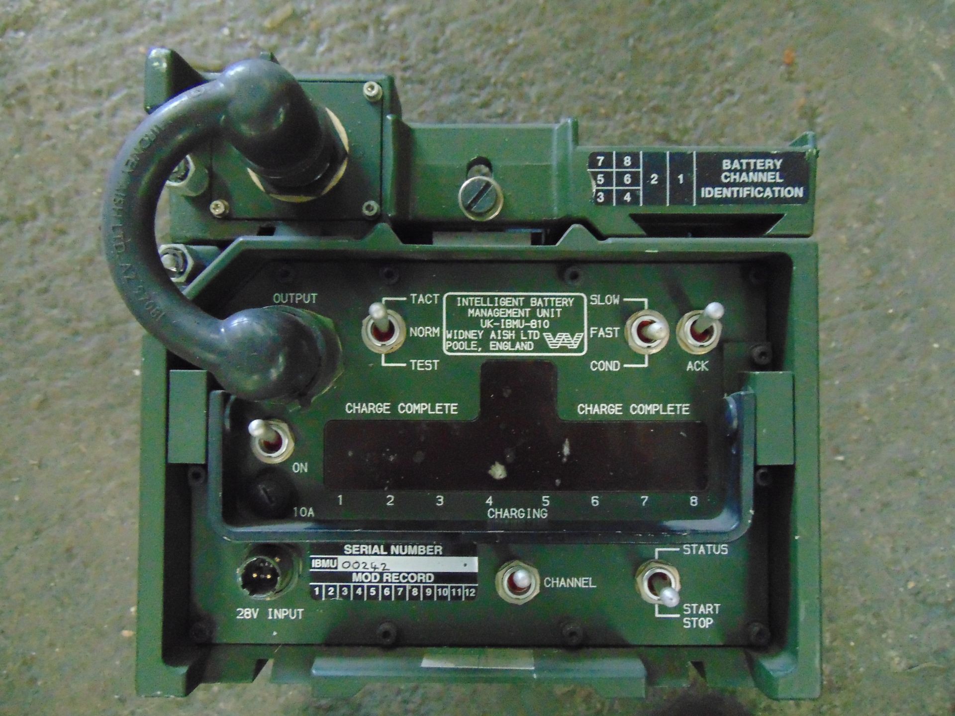 Land Rover Clansman FFR Intelligent Battery Charger - Image 2 of 3