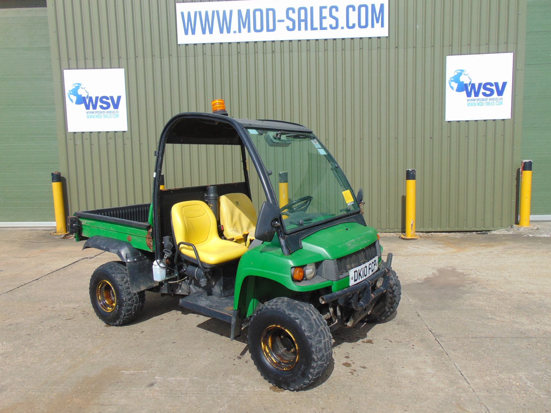 John Deere Gator HPX 4WD Utility ATV Only 1,817 Hours! - Image 9 of 24