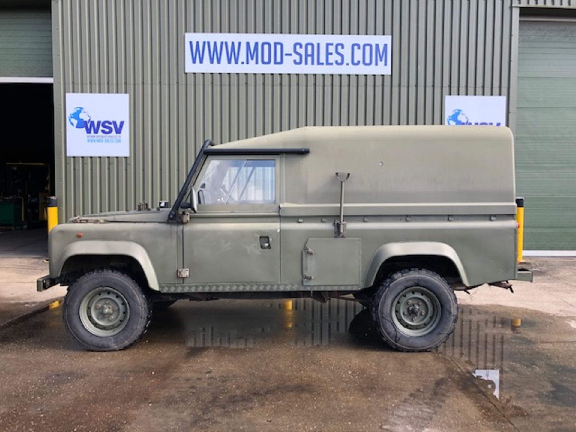 Left Hand Drive Land Rover 110 Tithonus hardtop 71,000 kms only ! - Image 11 of 32