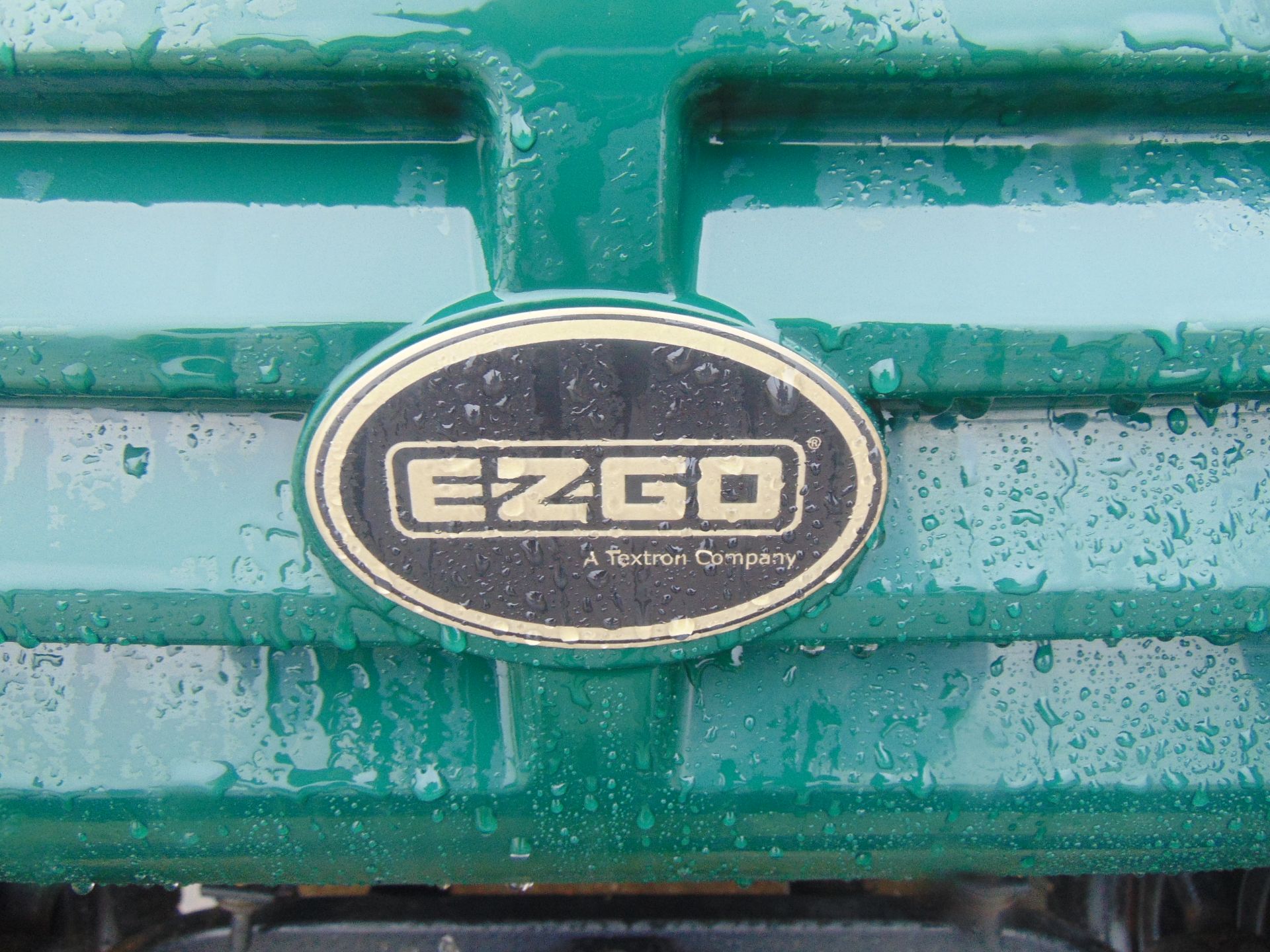 E-Z-GO Lifted Estate/Grounds Vehicle c/w Tipping Rear Body Only 889 Hours! - Image 17 of 21