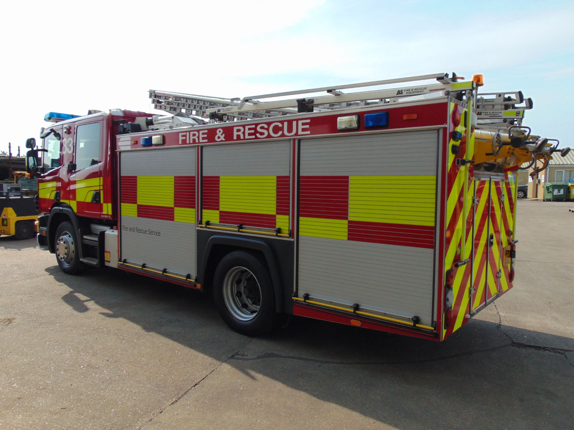 Scania 94D 260 / Emergency One Fire Engine Exceptionally Clean ONLY 68,050km! - Image 5 of 48