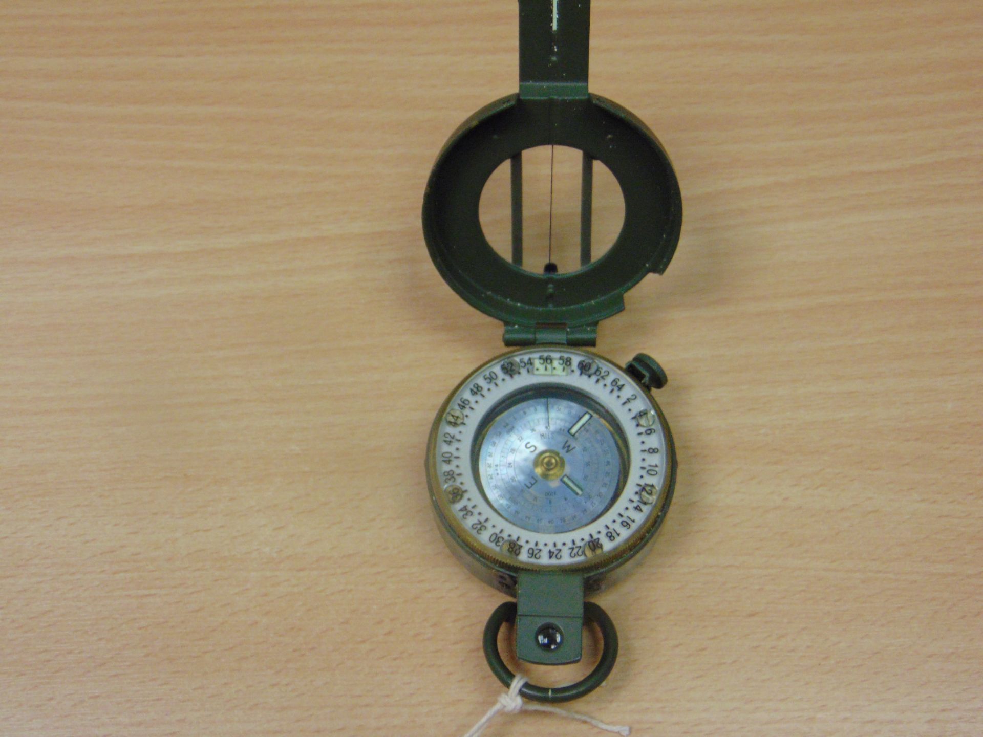 VERY NICE UNISSUED STANLEY PRISMATIC MARCHING COMPASS NATO MARKED - Image 5 of 7