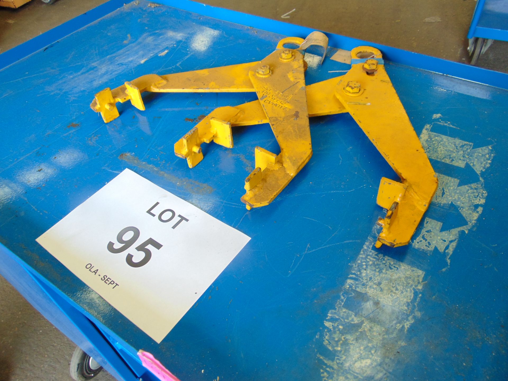 2X CVRT LIFTING CLAMPS AS SHOWN - Image 2 of 3