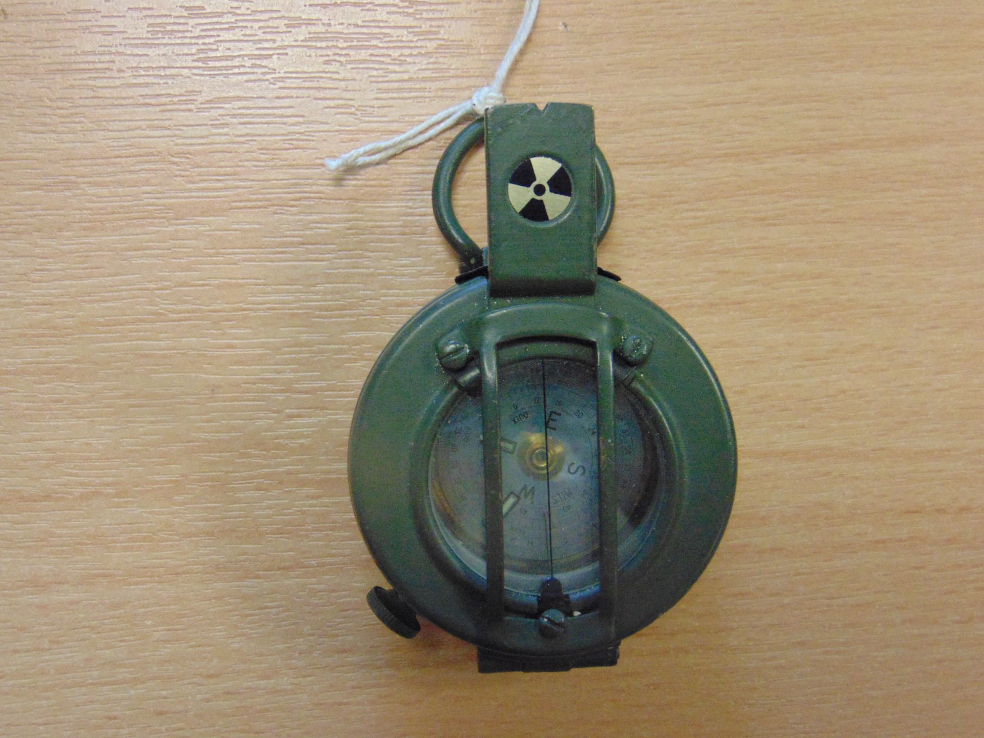 VERY NICE UNISSUED STANLEY PRISMATIC MARCHING COMPASS NATO MARKED - Image 4 of 7