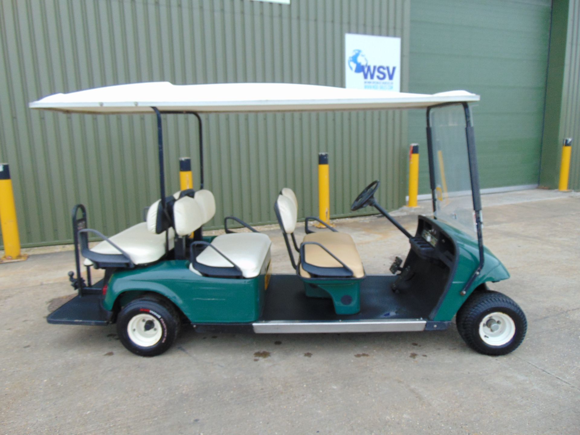 E-Z-GO 6 Seater Golf Buggy / Estate Vehicle ONLY 1,327 Hours! - Image 6 of 21