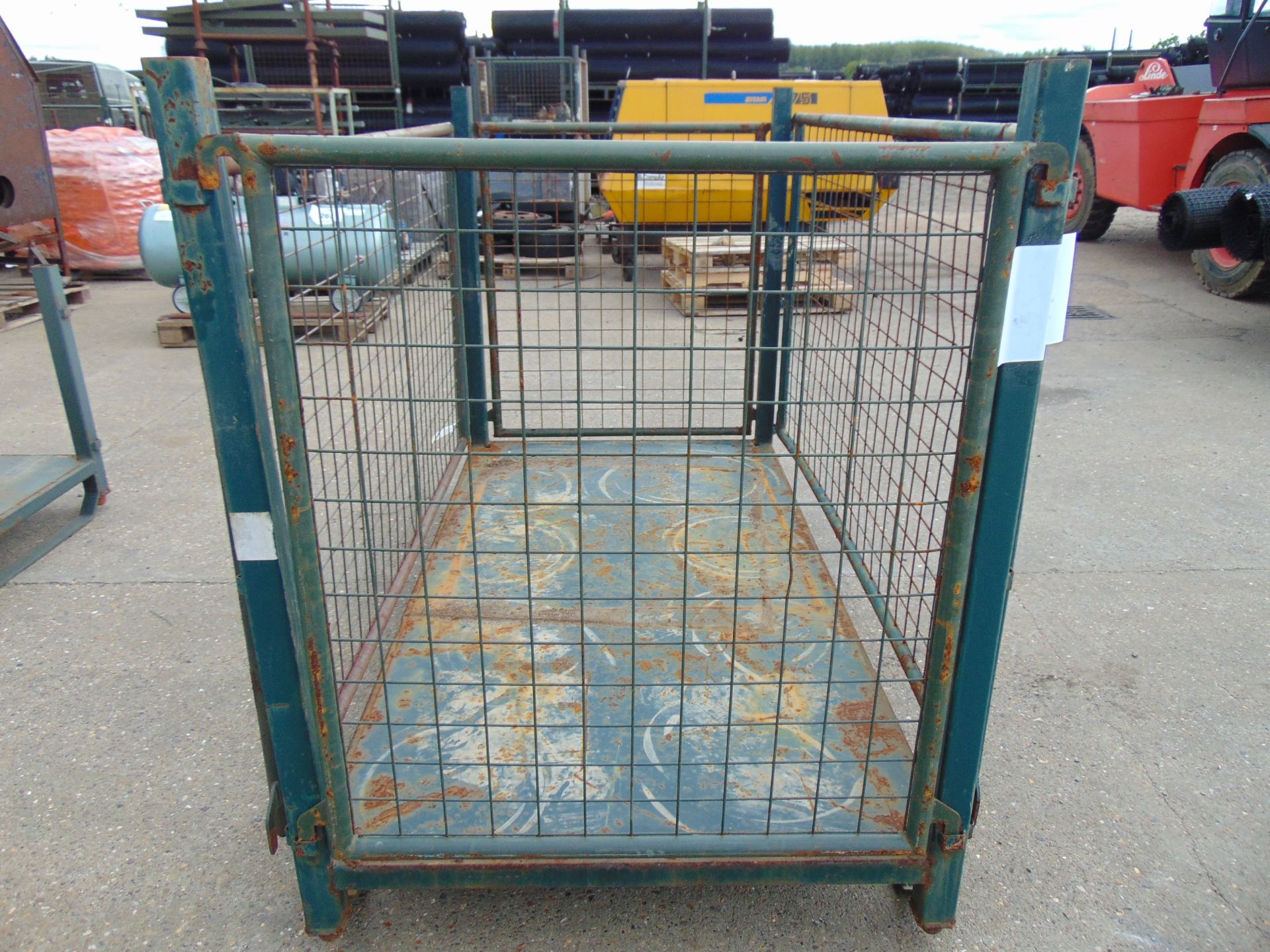 Heavy Duty Metal Stackable Stillage / Post Pallet - Image 3 of 3