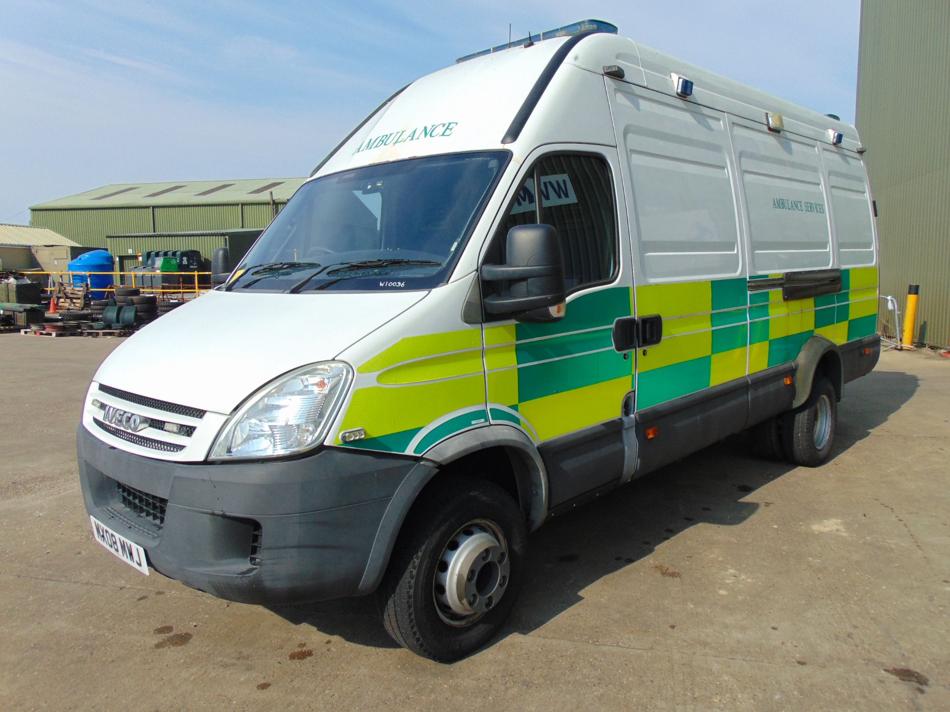 2008 Iveco Daily 65C18V 3.0 HPT Long Wheel Base High roof panel van ONLY 8,693 MILES! - Image 4 of 34