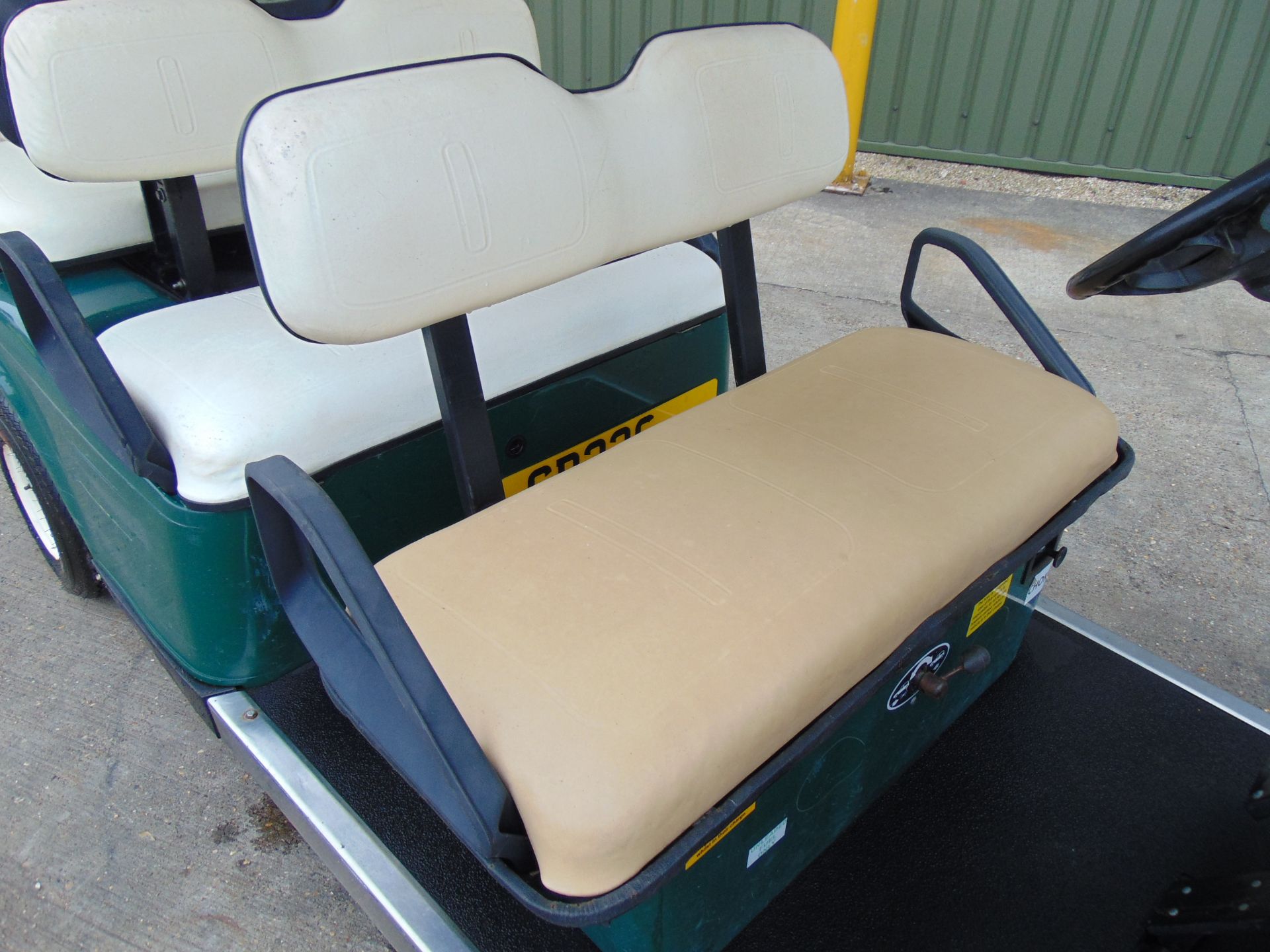 E-Z-GO 6 Seater Golf Buggy / Estate Vehicle ONLY 1,327 Hours! - Image 10 of 21