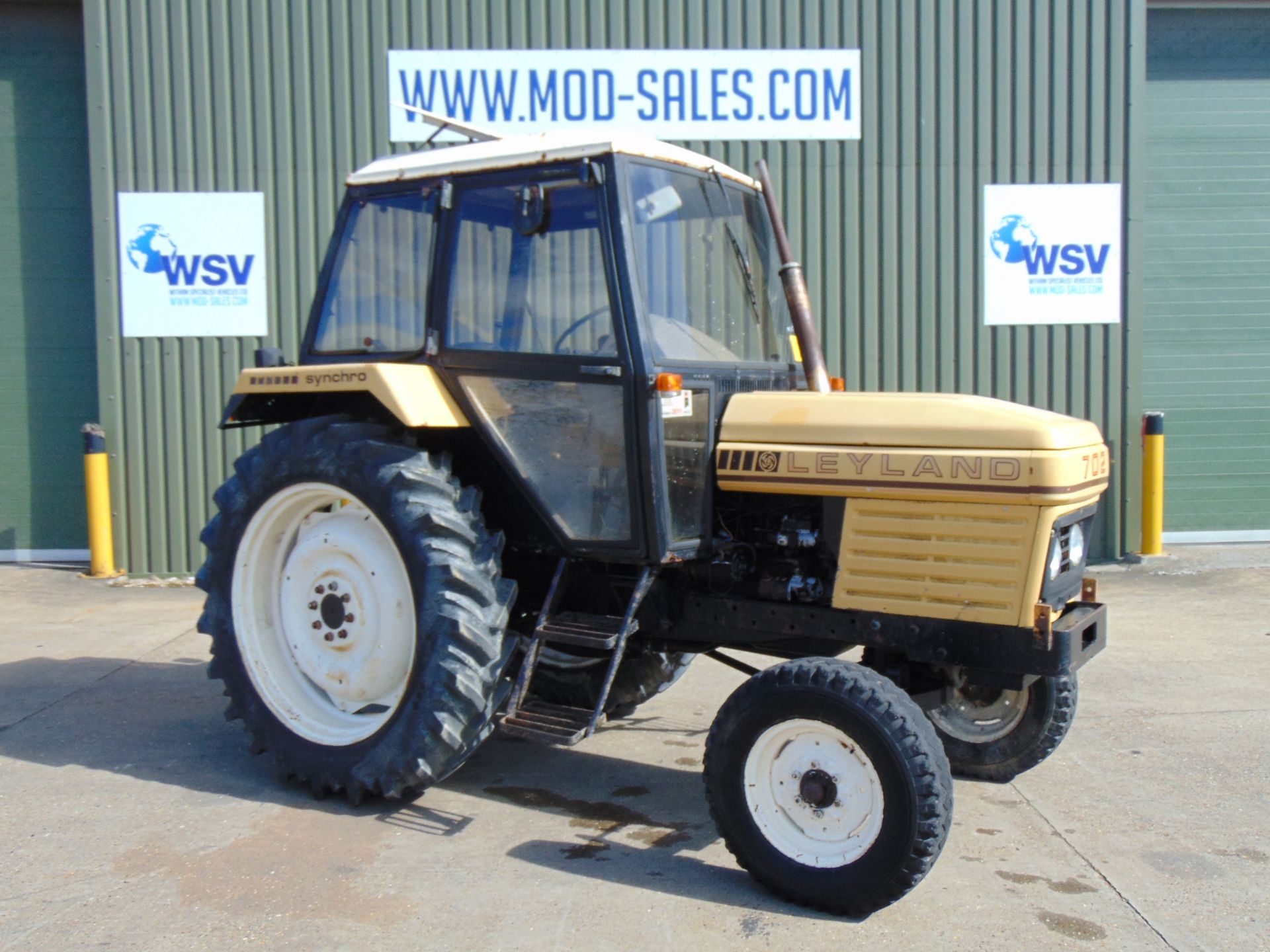 Leyland 702 Synchro 2WD Tractor Only 3,507 Hours - Image 2 of 22
