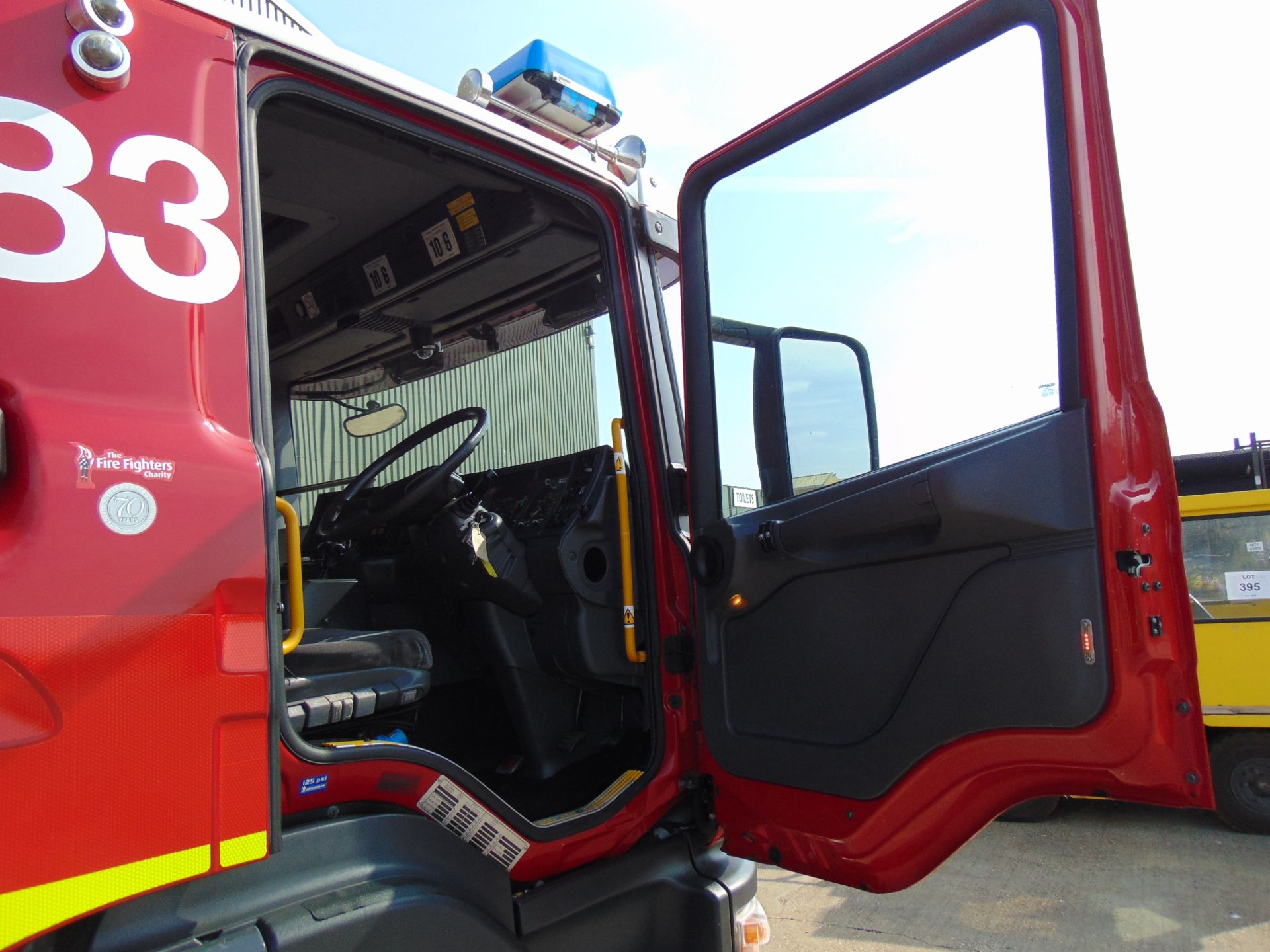 Scania 94D 260 / Emergency One Fire Engine Exceptionally Clean ONLY 68,050km! - Image 36 of 48