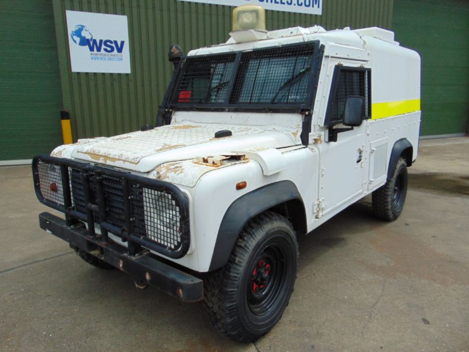Land rover snatch