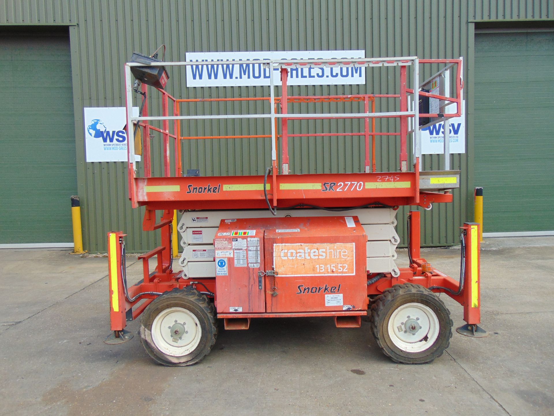 Snorkel SR2770 Rough Terrain Kubota Diesel Scissor Lift / Access Platform only 1,572 Hours! - Bild 12 aus 27