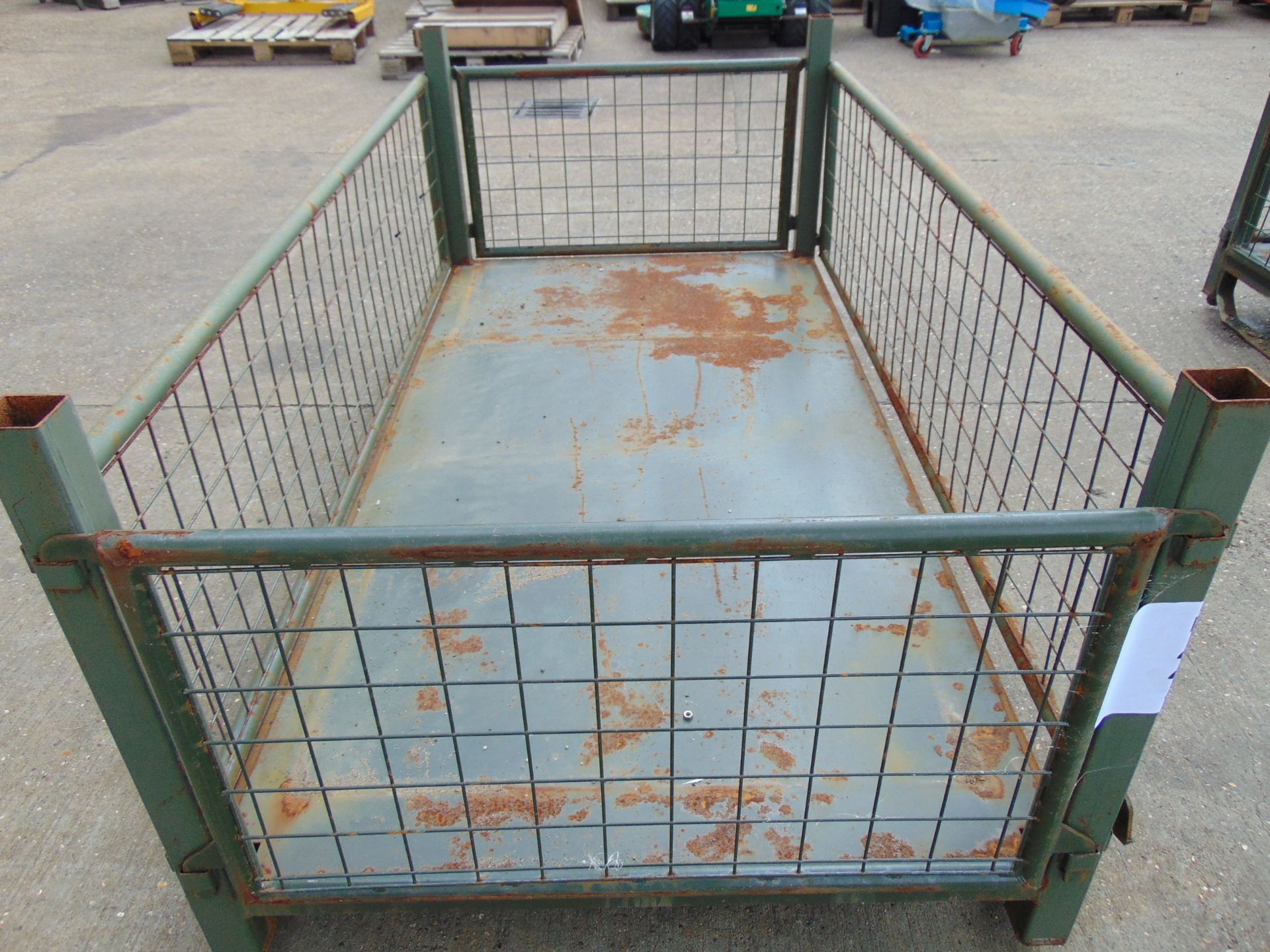 Heavy Duty Metal Stackable Stillage / Post Pallet - Image 3 of 3