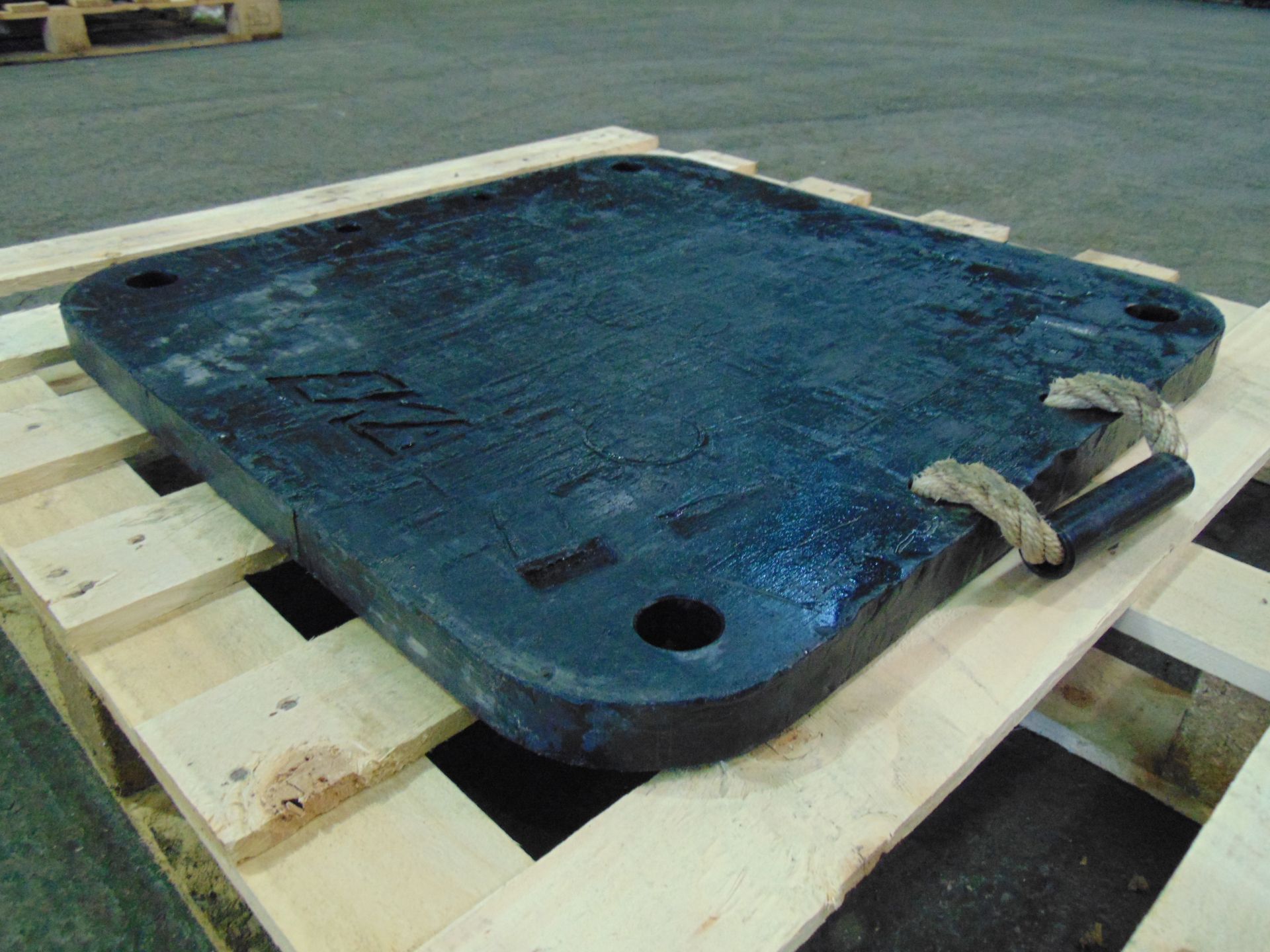 Heavy Duty EKA Crane Outrigger Pad - Image 2 of 3