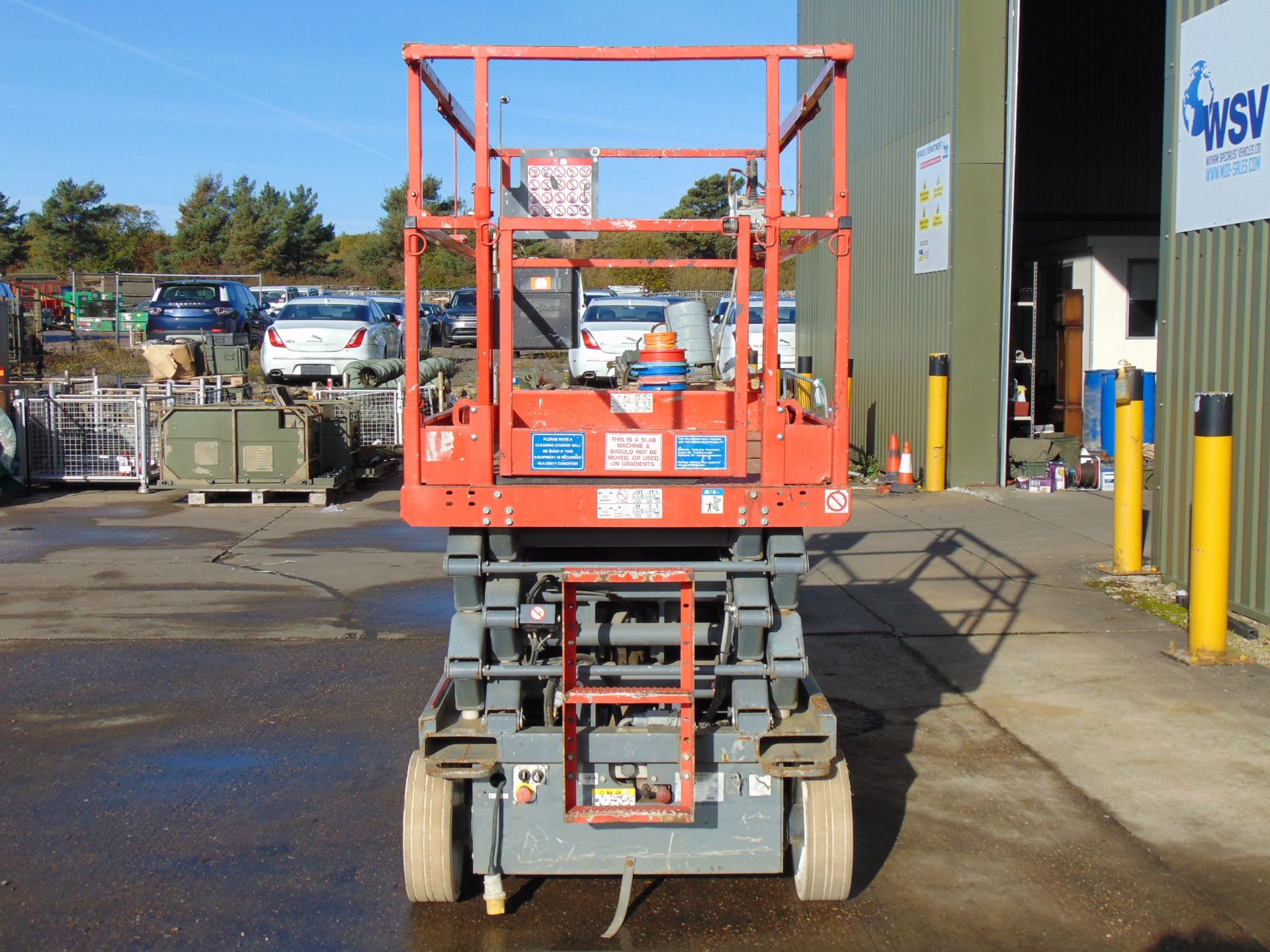 SkyJack SJ1114626 Electric Scissor Lift ONLY 108 Hours! - Image 4 of 23