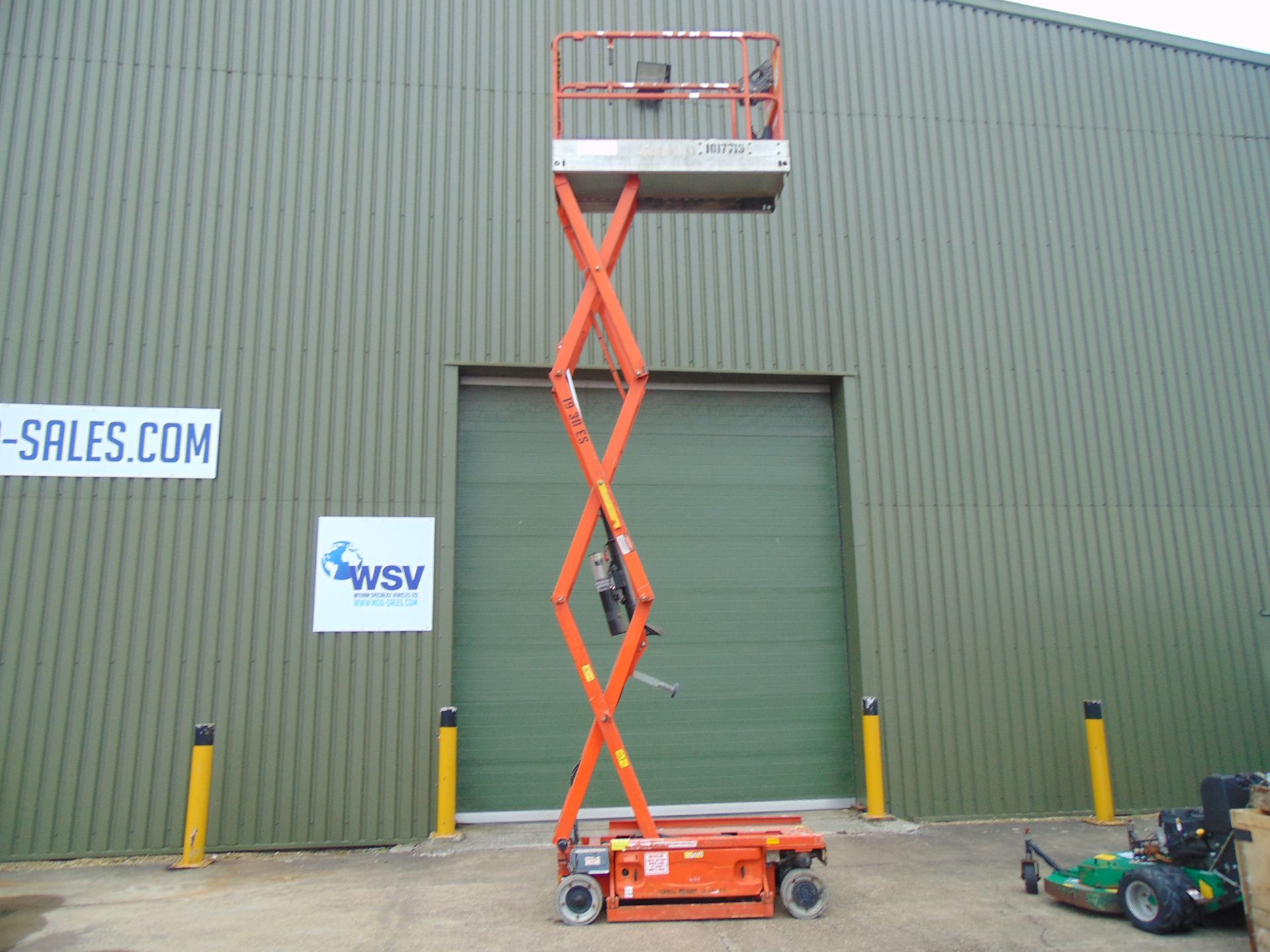 JLG 1930ES 7.62m Electric Scissor Lift Access Platform ONLY 290 Hours! - Image 2 of 21