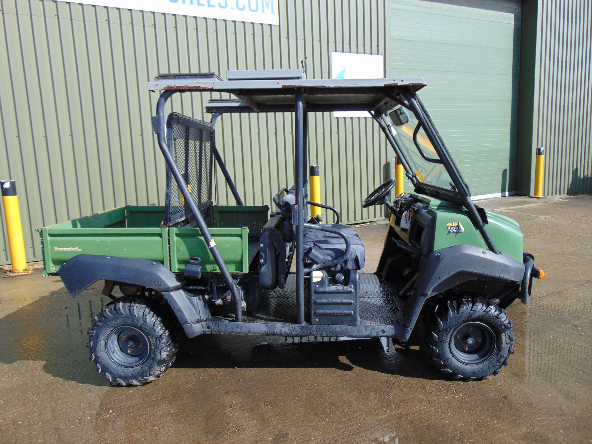 Kawasaki Mule 4010 4WD Diesel Utility Vehicle UTV c/w Power steering 2481 hours only 4 or 2 seat - Image 10 of 25