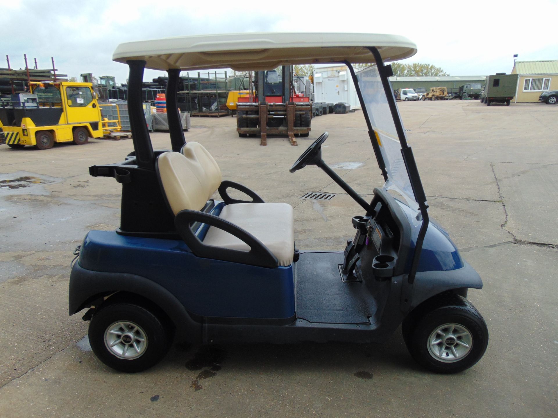 Club Car Precedent Electric Golf Buggy C/W Battery Charger - Image 5 of 16