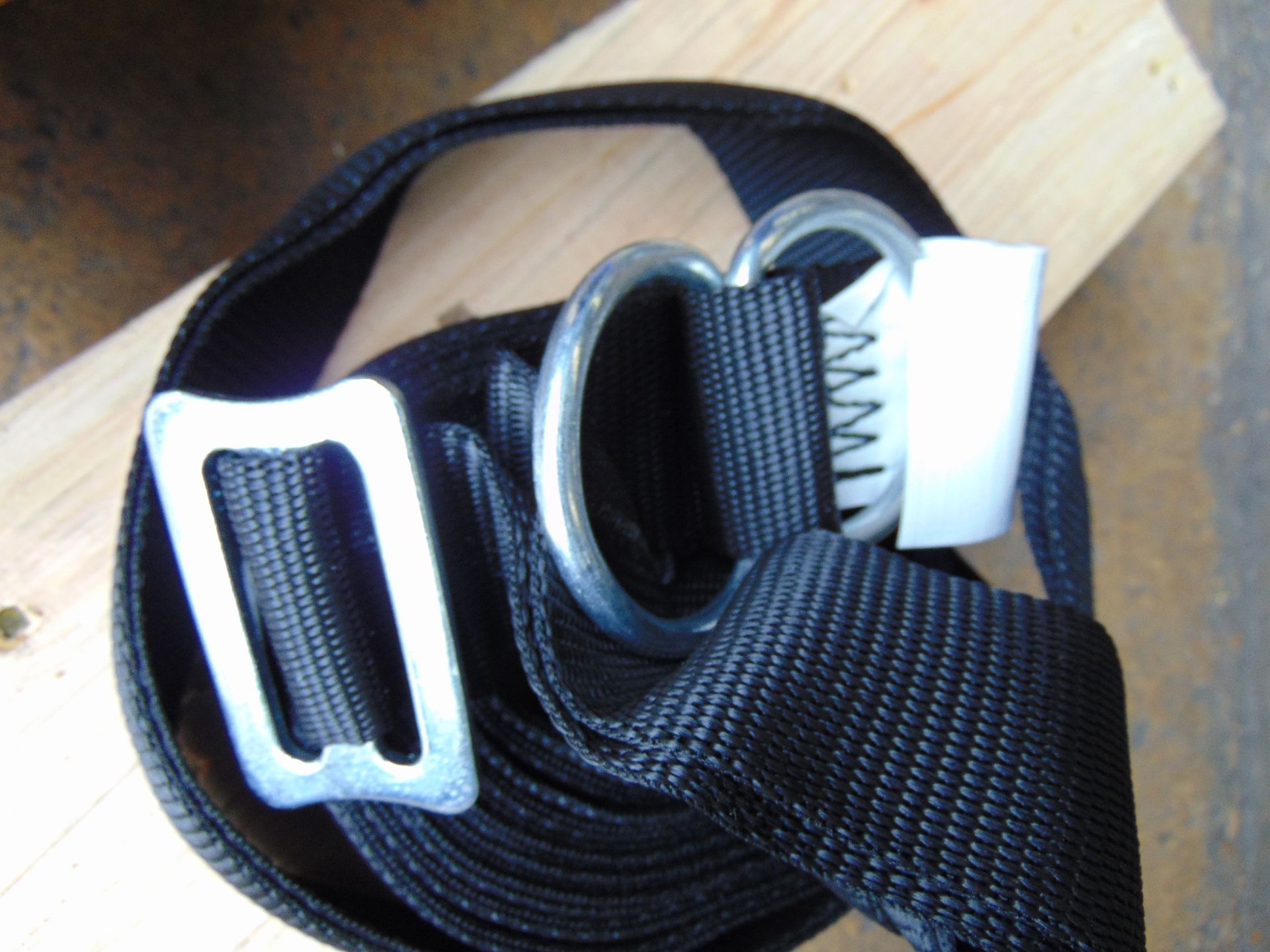 20 x UNISSUED 18 x 24 webbing straps - Image 3 of 6