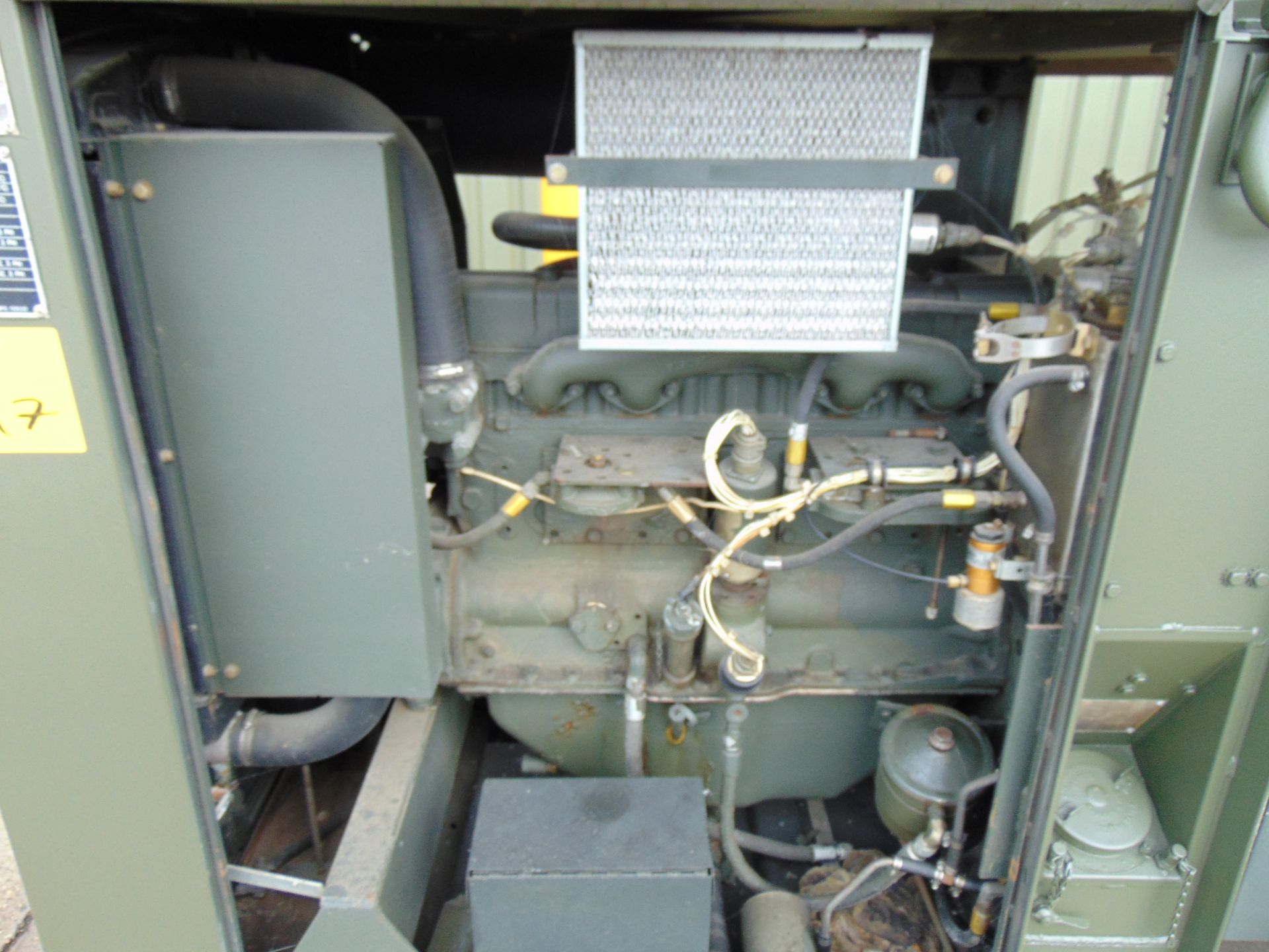 FERMONT MEP005A 37.5 KVA Portable Diesel Generator ONLY 1,021 Hours! - Image 9 of 20