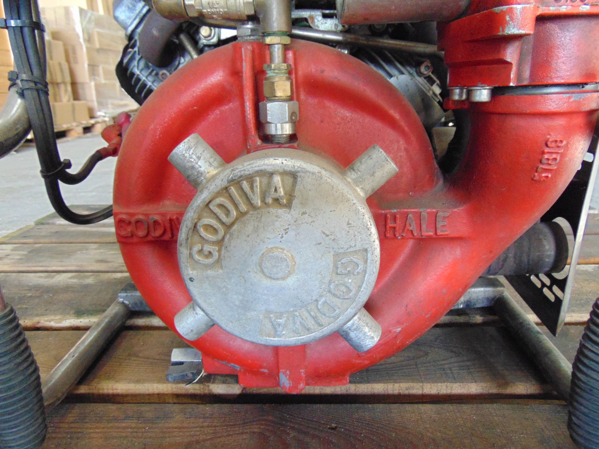 Godiva Portable Fire Fighting Water Pump ONLY 2,748 HOURS! - Image 2 of 8