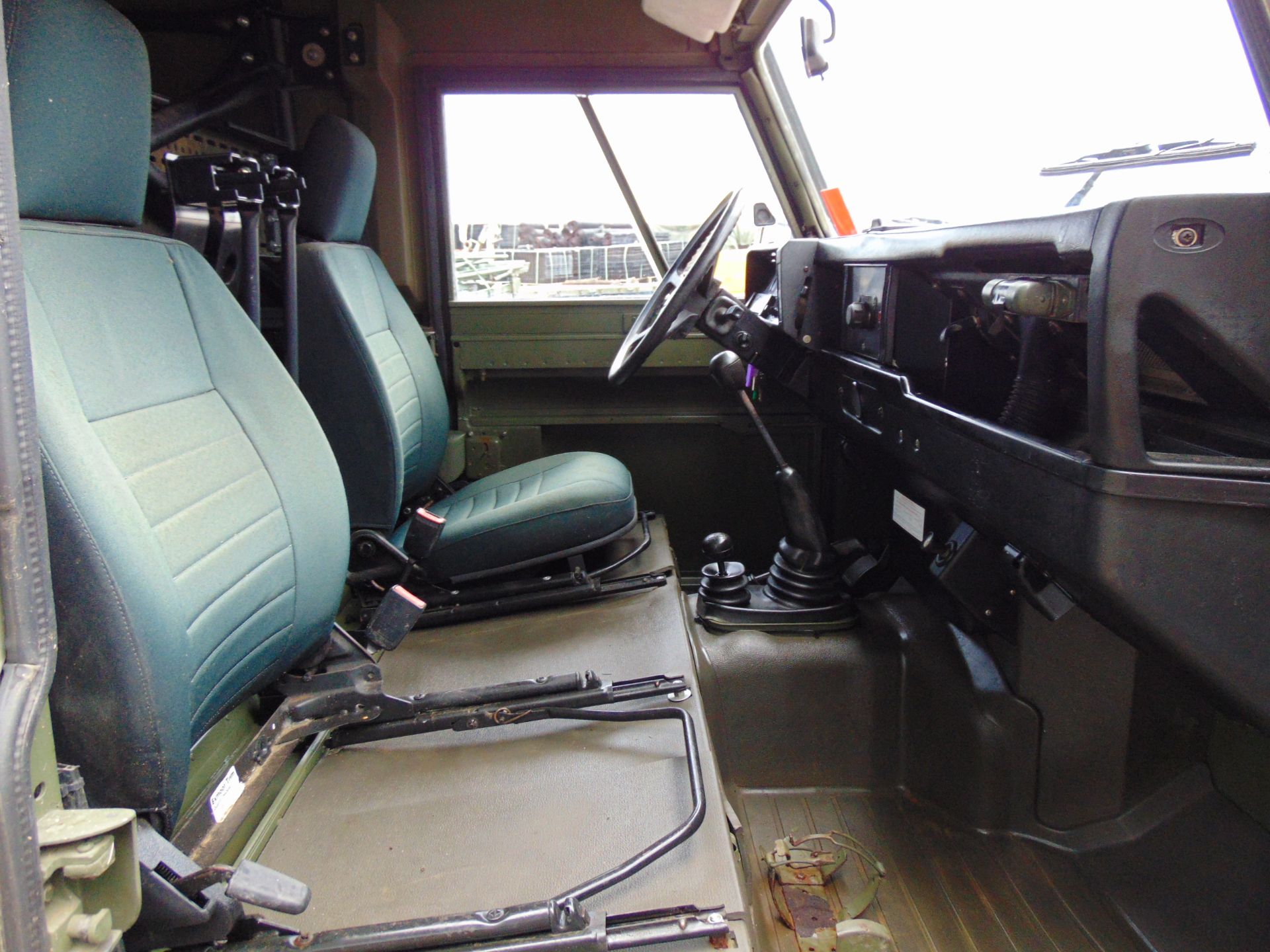 Left Hand Drive Land Rover 110 Tithonus hardtop - Image 21 of 31