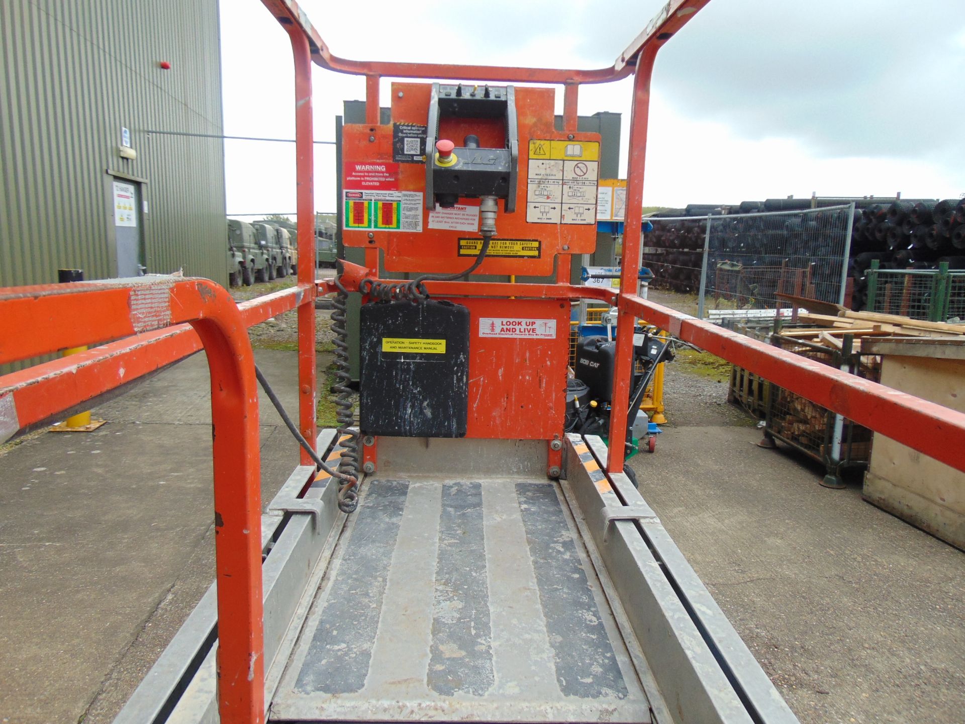 JLG 1930ES 7.62m Electric Scissor Lift Access Platform ONLY 290 Hours! - Image 7 of 21