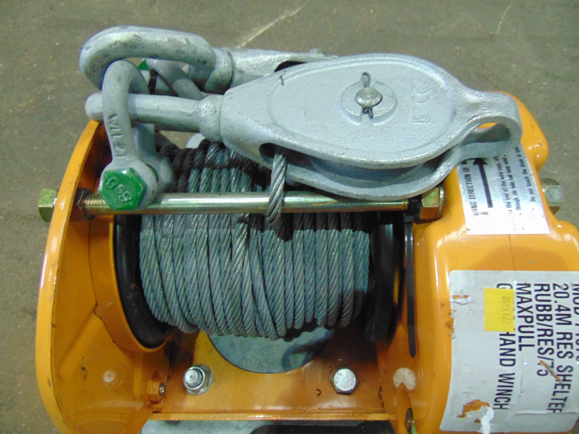 Maxpull GM 20 Handwinch c/w Wire Rope, Pulleys, D Shackles & Handle - Image 2 of 10