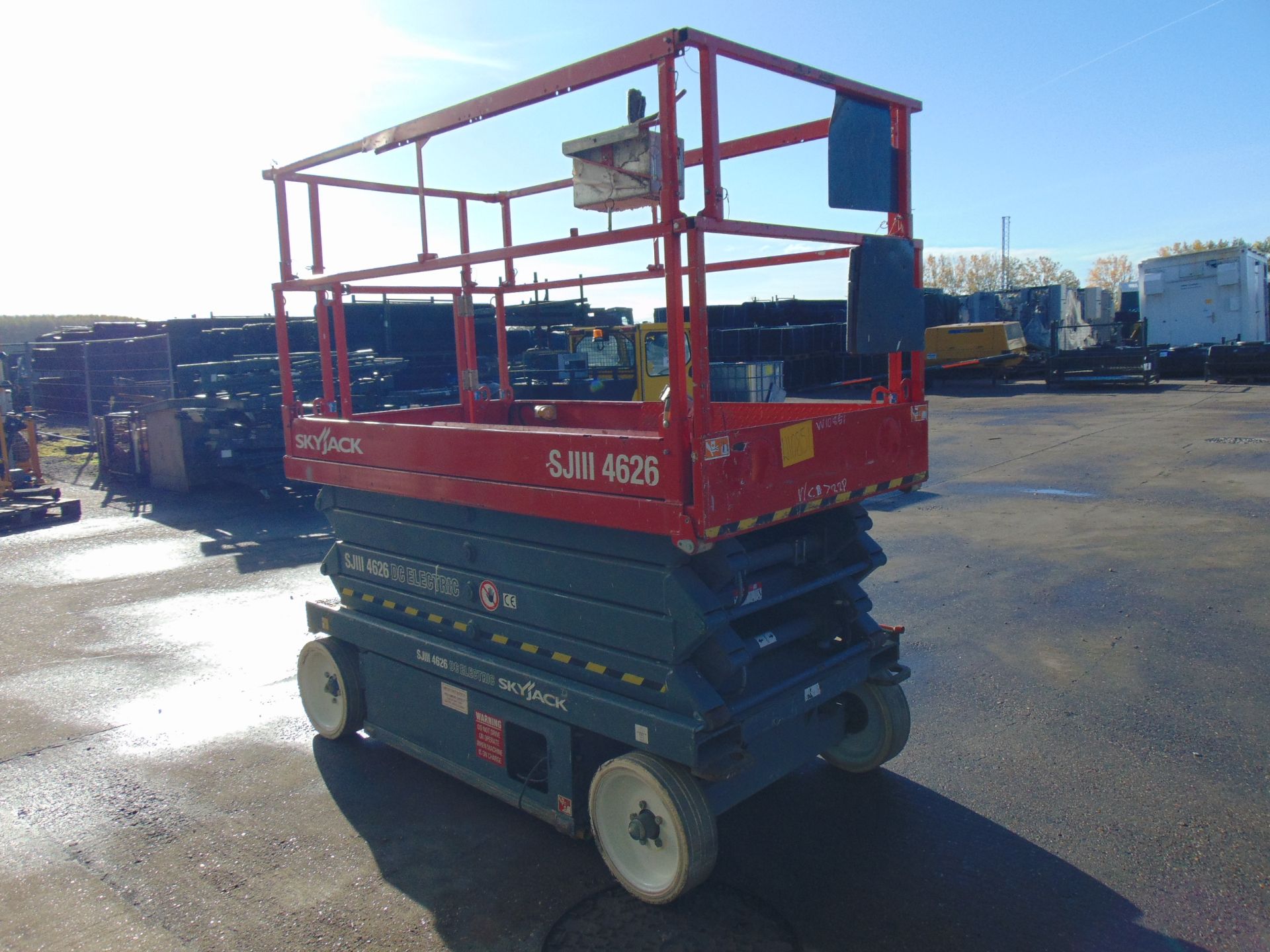 SkyJack SJ1114626 Electric Scissor Lift ONLY 108 Hours! - Image 6 of 23